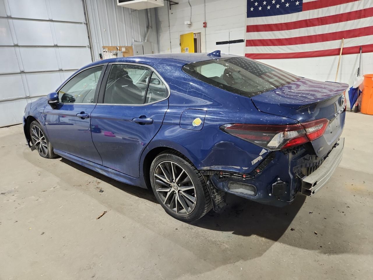 2024 Toyota Camry Se Синий vin: 4T1T11BK7RU125612 Damage: Left Qtr Panel, Dent(S) W/ Paint Dmg, > 12 Inches