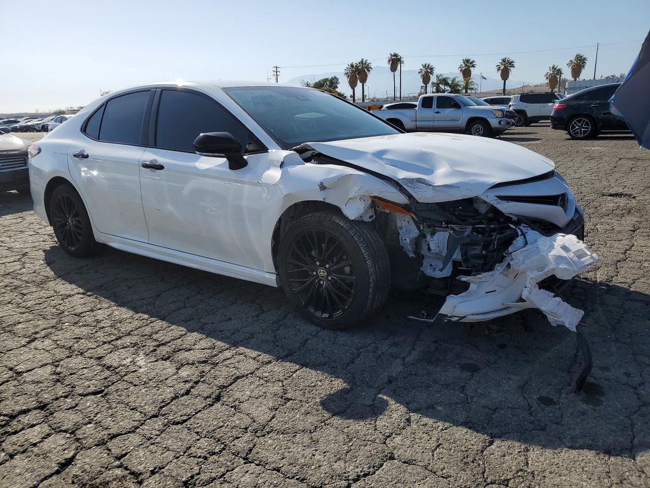 2021 Toyota Camry Se Nightshade White vin: 4T1T11BK9MU044944