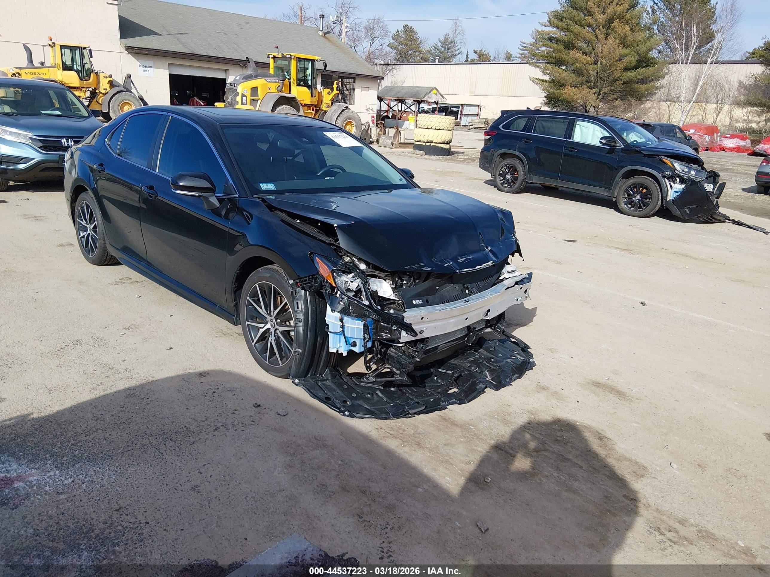 2024 Toyota Camry Se Black vin: 4T1T11BK9RU130472