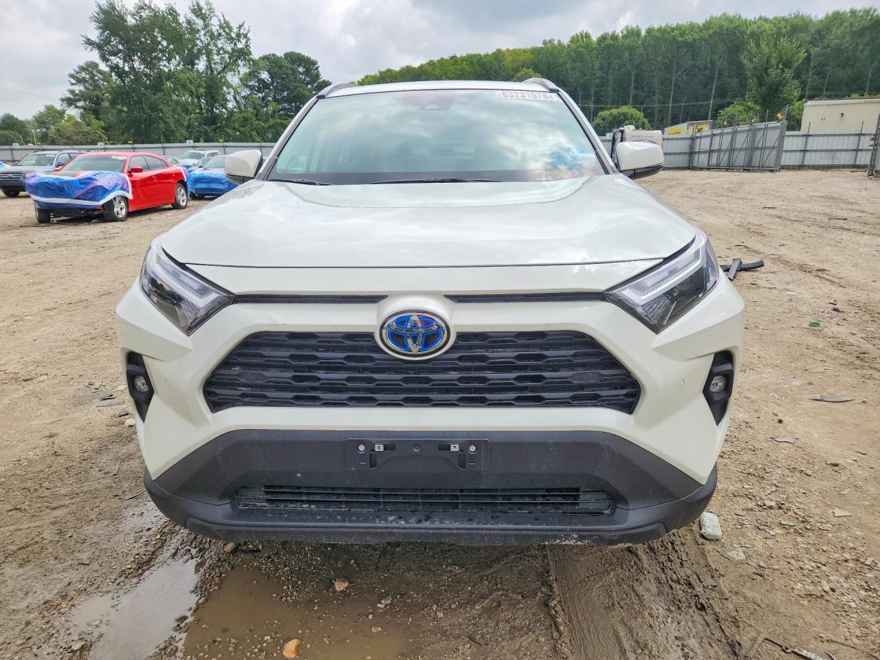 2022 Toyota Rav4 Xle Premium White vin: 4T3B6RFV2NU087952