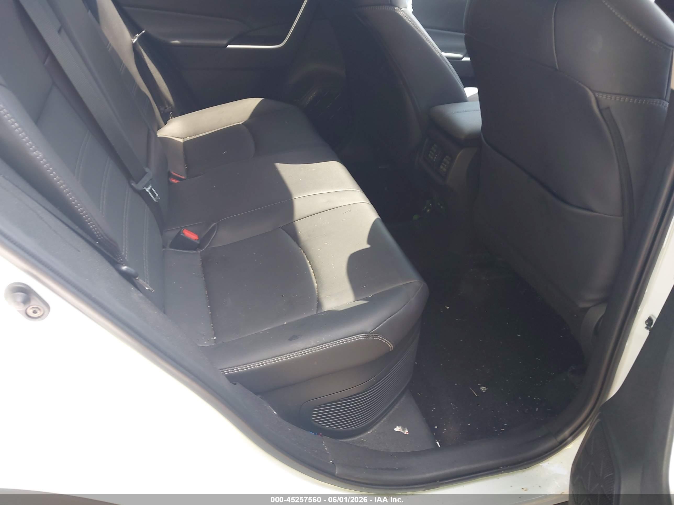 2024 Toyota Rav4 Hybrid Xle Premium White vin: 4T3B6RFV7RU171805