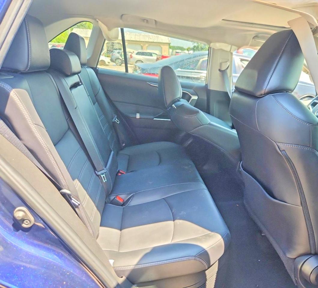2022 Toyota Rav4 Xle Premium Blue vin: 4T3B6RFV8NU097109
