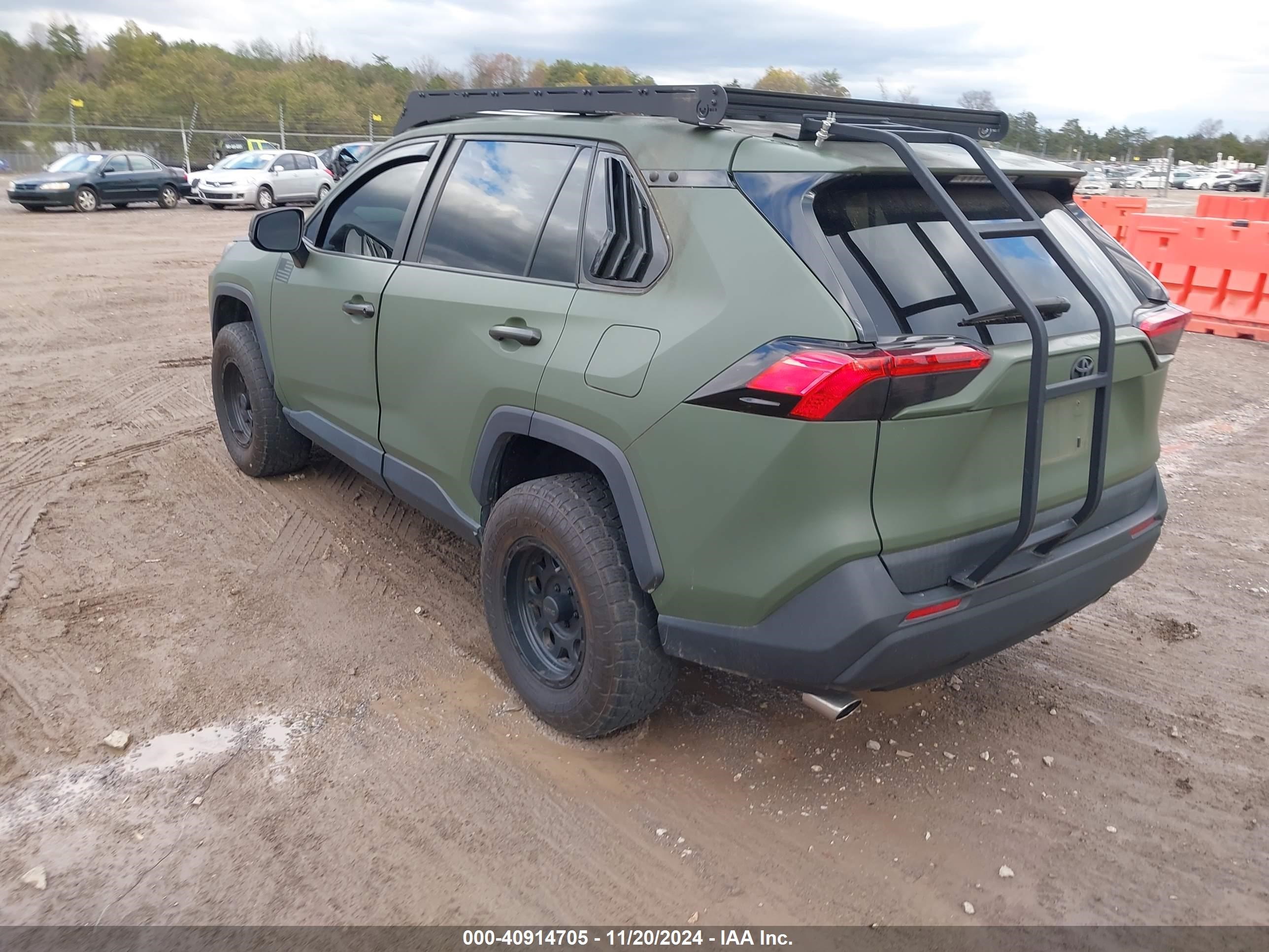 2021 Toyota Rav4 Hybrid Xle Premium Green vin: 4T3B6RFV9MU040237