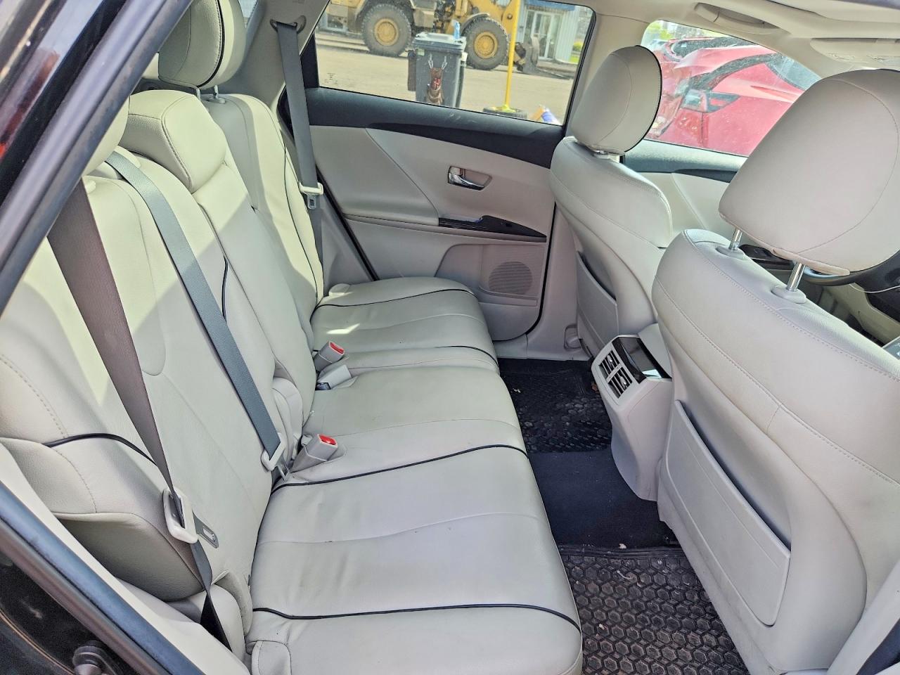 2012 Toyota Venza Le Black vin: 4T3BA3BB0CU032176