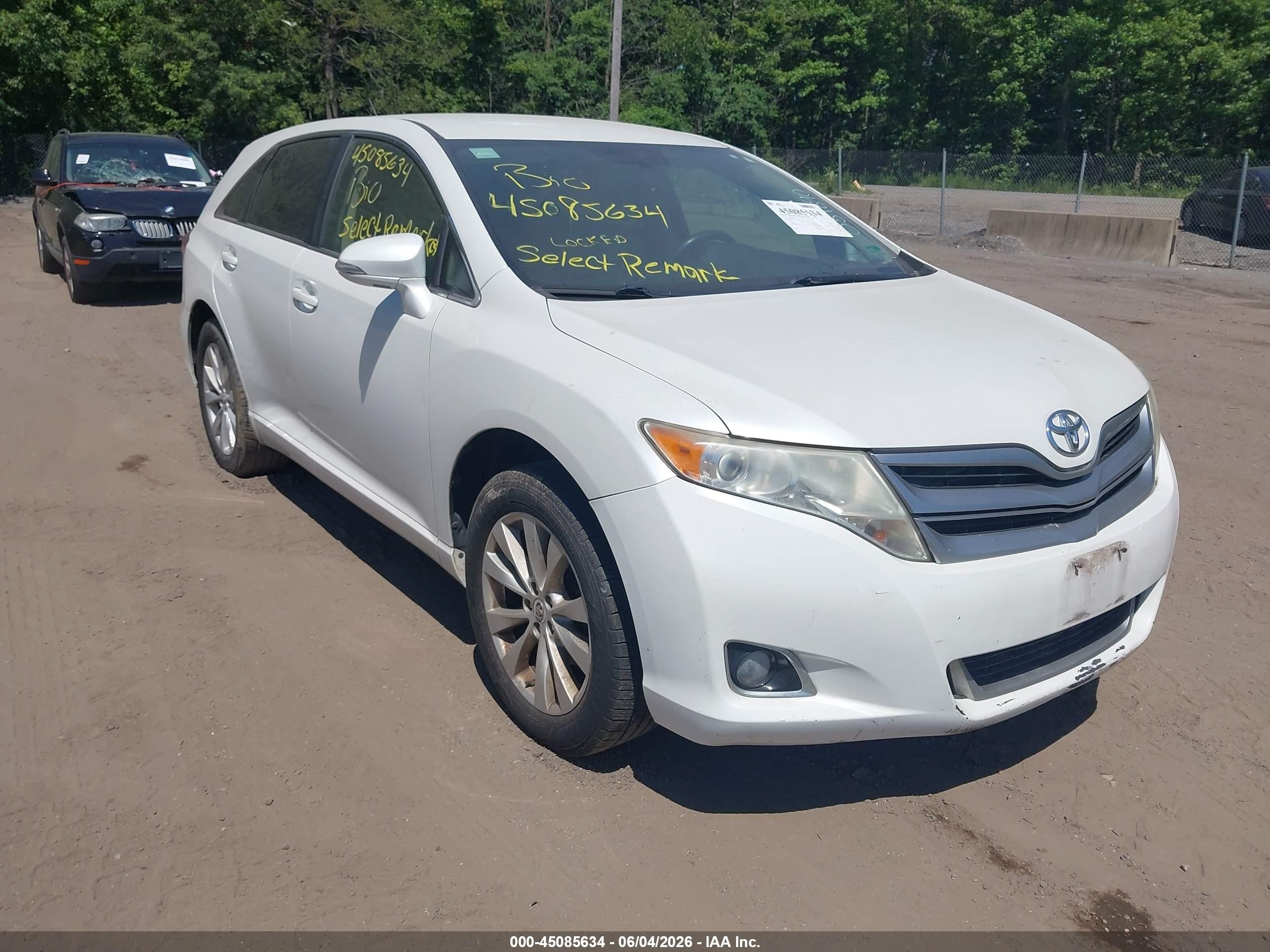 2013 Toyota Venza Le White vin: 4T3BA3BB0DU039890