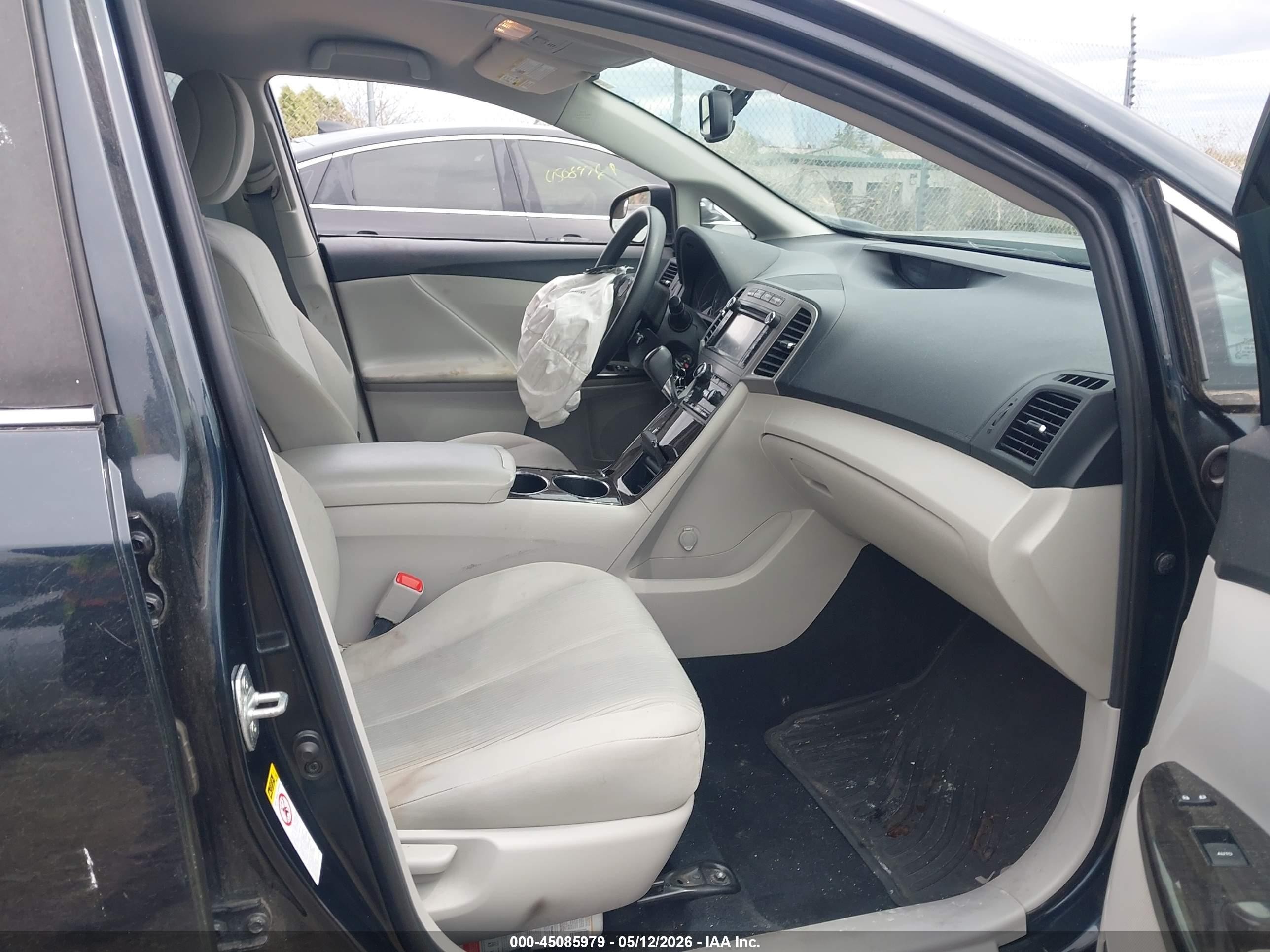 2014 Toyota Venza Le Black vin: 4T3BA3BB0EU050664