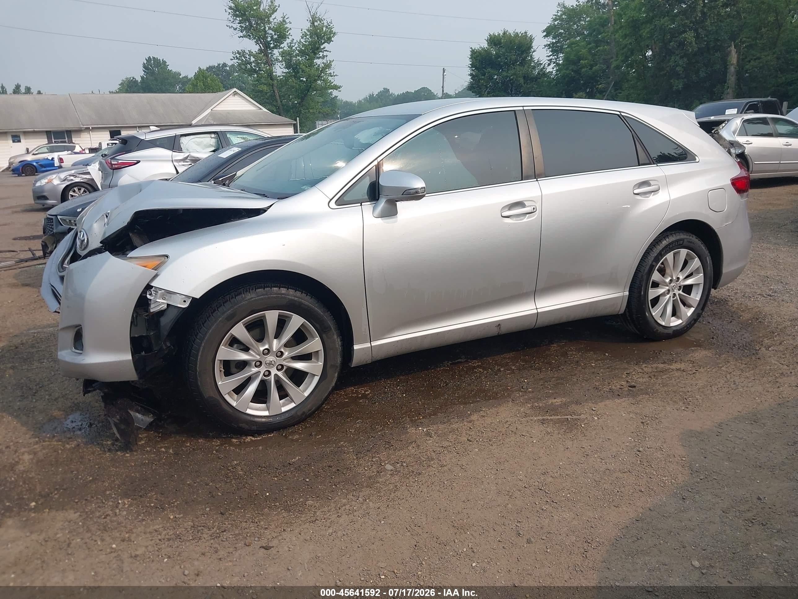 2014 Toyota Venza Le Silver vin: 4T3BA3BB1EU056943