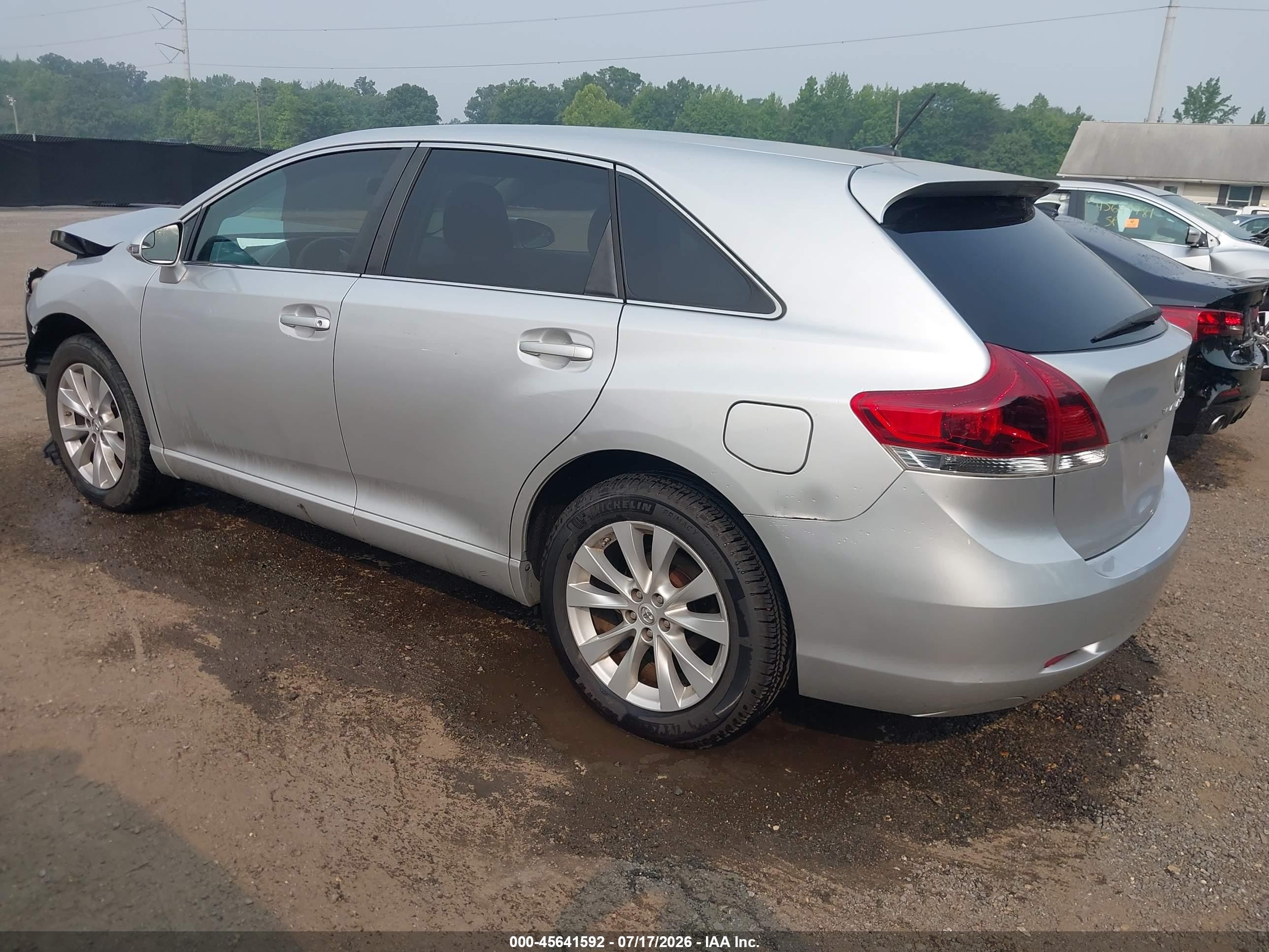 2014 Toyota Venza Le Silver vin: 4T3BA3BB1EU056943
