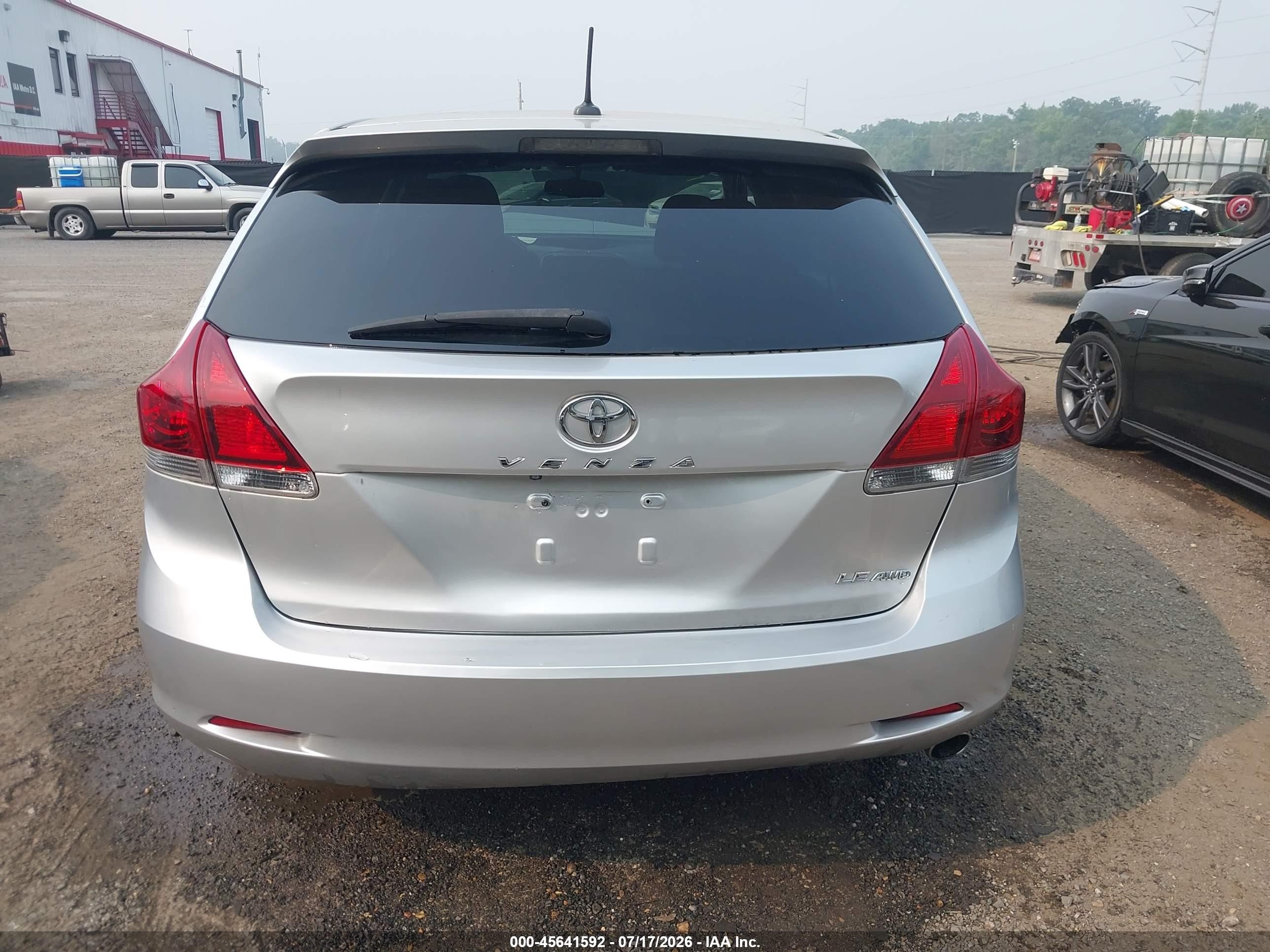 2014 Toyota Venza Le Silver vin: 4T3BA3BB1EU056943