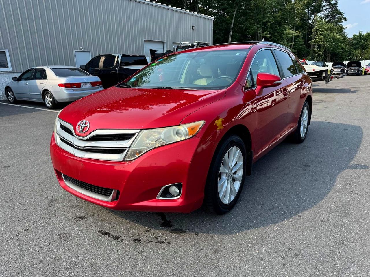 2015 Toyota Venza Le Красный vin: 4T3BA3BB1FU069502