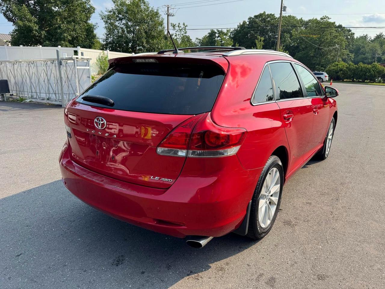 2015 Toyota Venza Le Red vin: 4T3BA3BB1FU069502