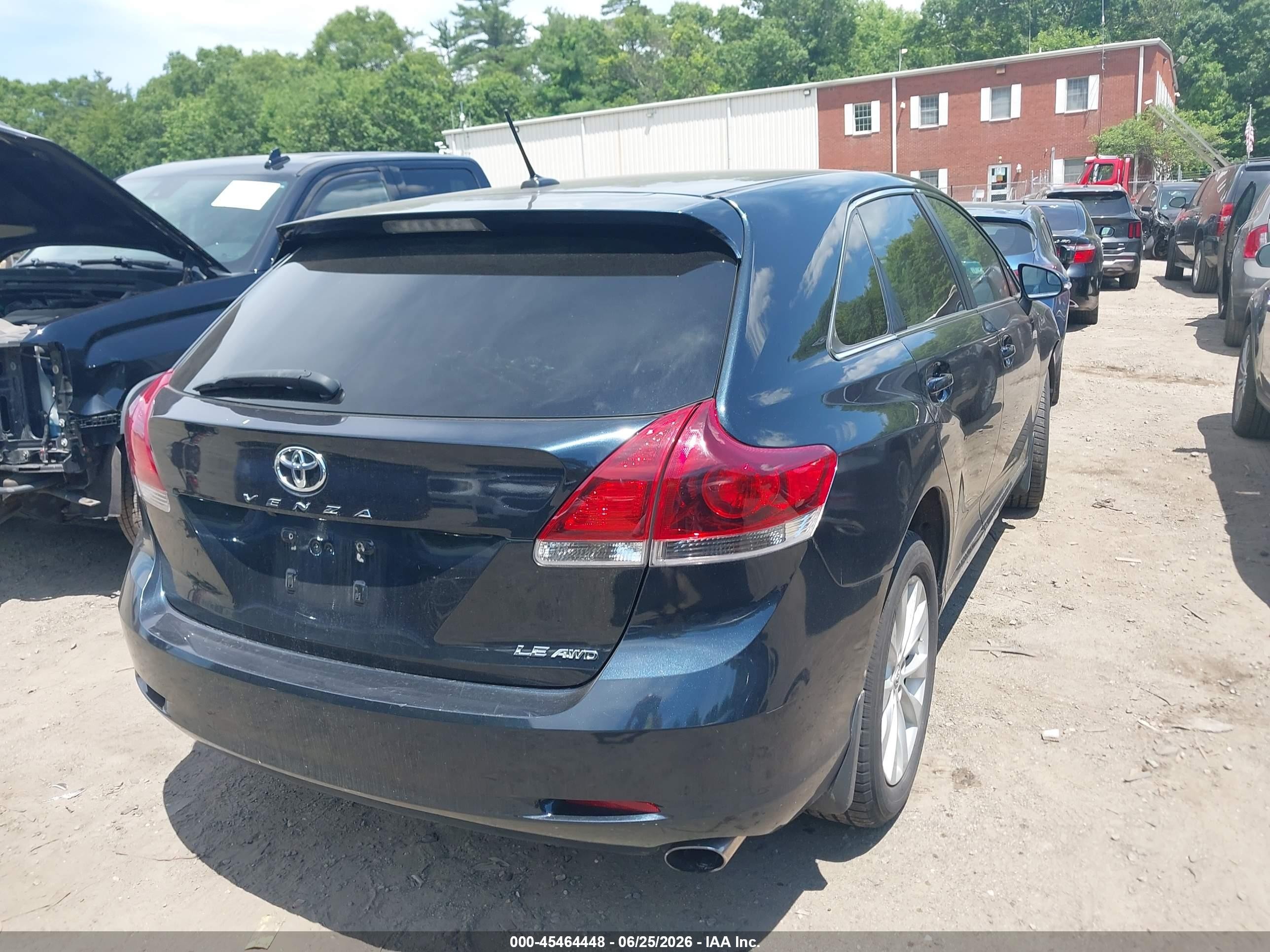 2015 Toyota Venza Le Blue vin: 4T3BA3BB1FU076093