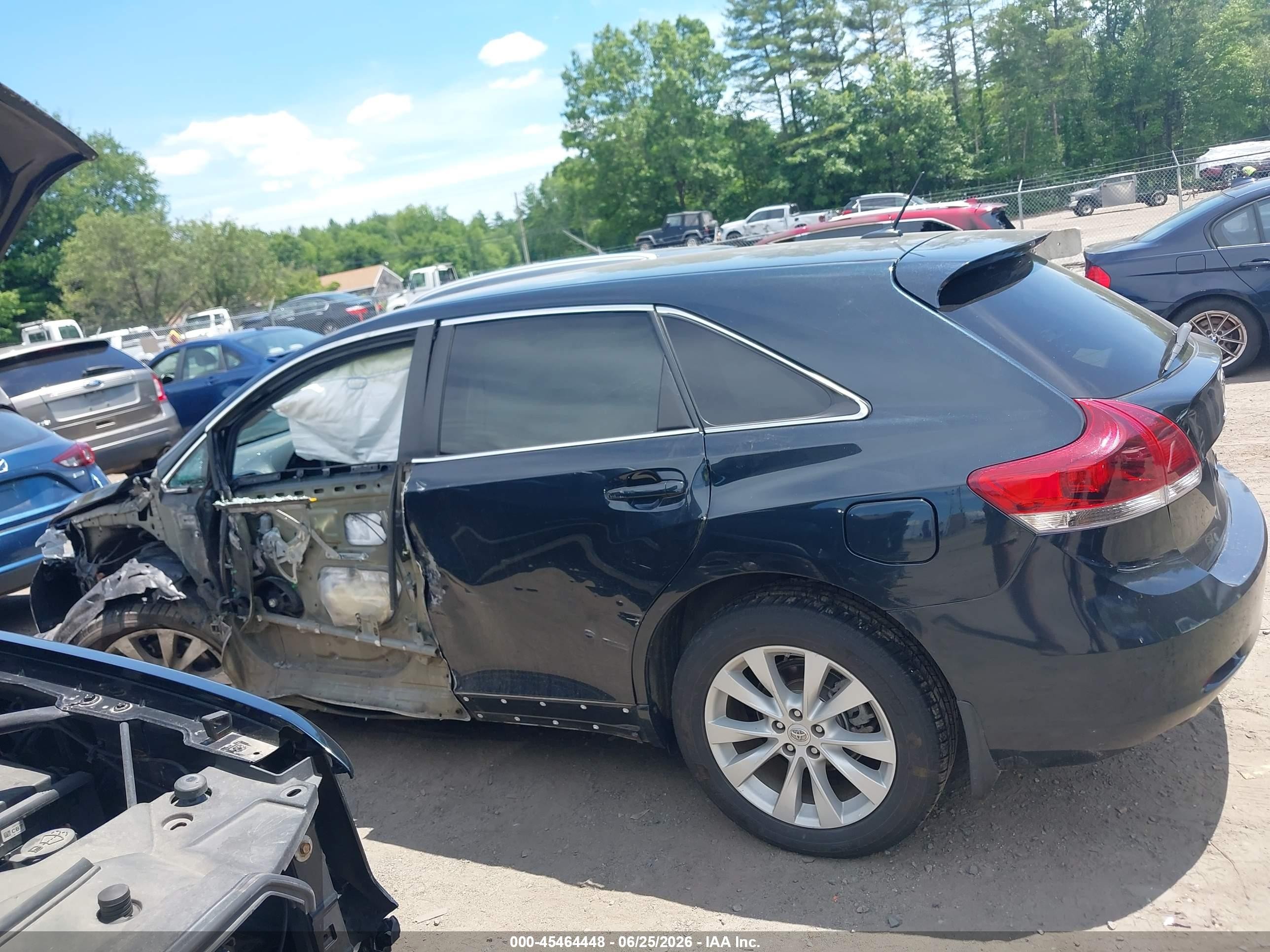 2015 Toyota Venza Le Blue vin: 4T3BA3BB1FU076093