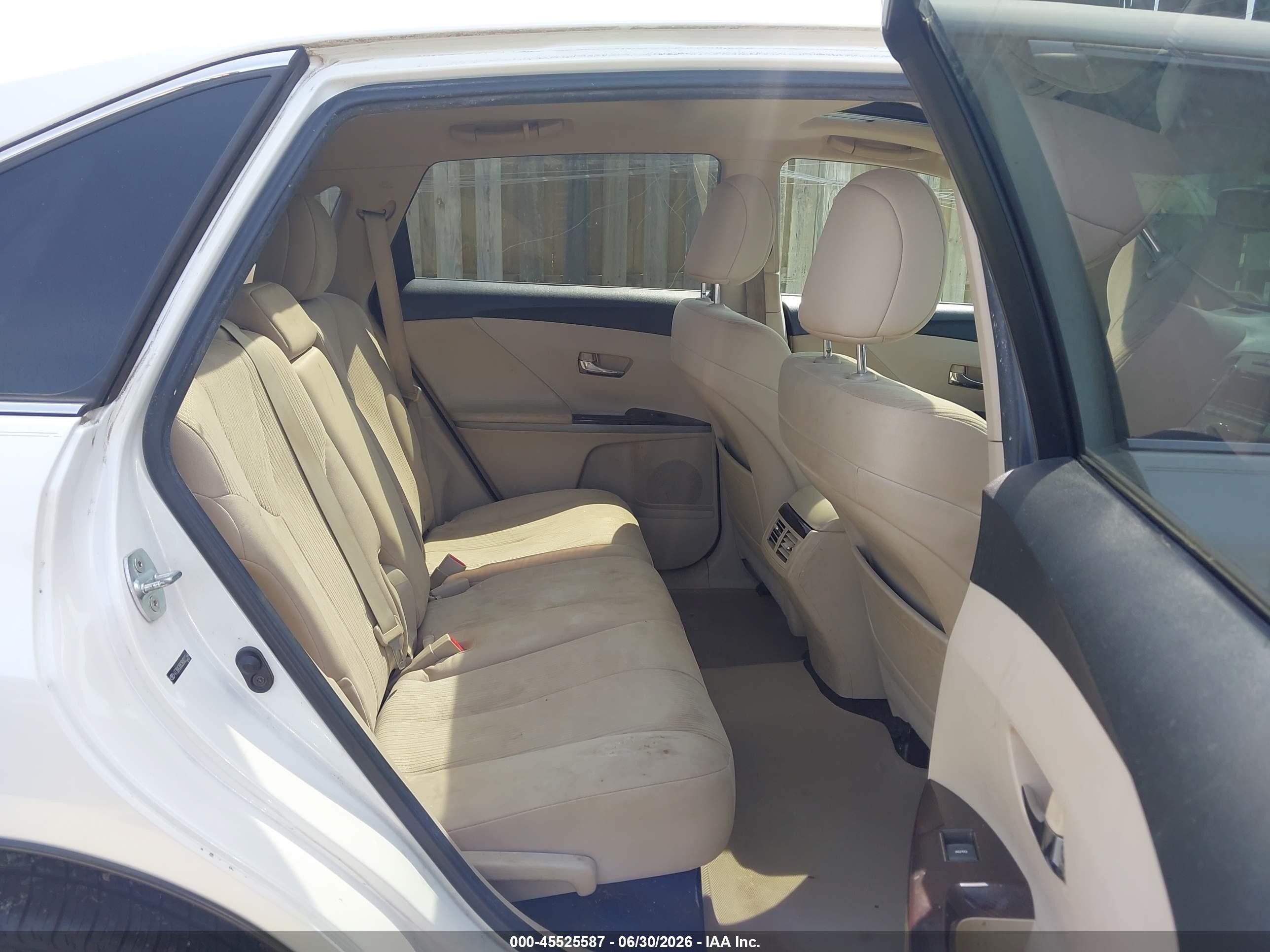2011 Toyota Venza   White vin: 4T3BA3BB2BU022344