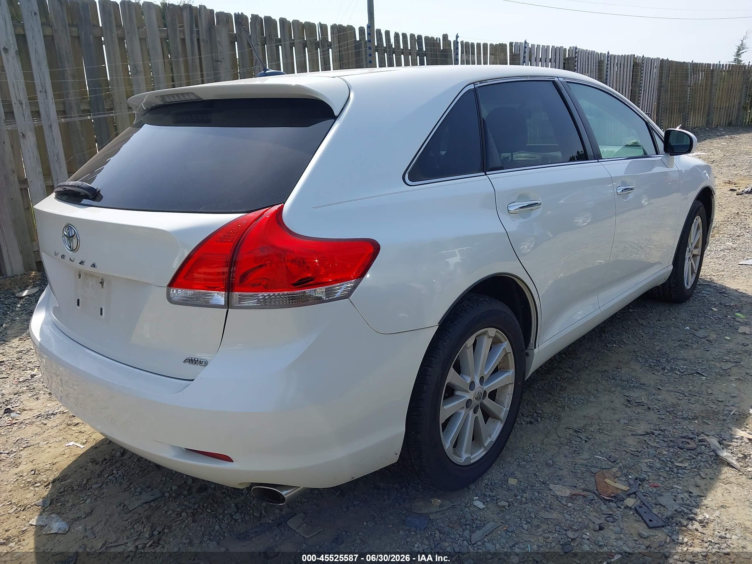 2011 Toyota Venza   White vin: 4T3BA3BB2BU022344