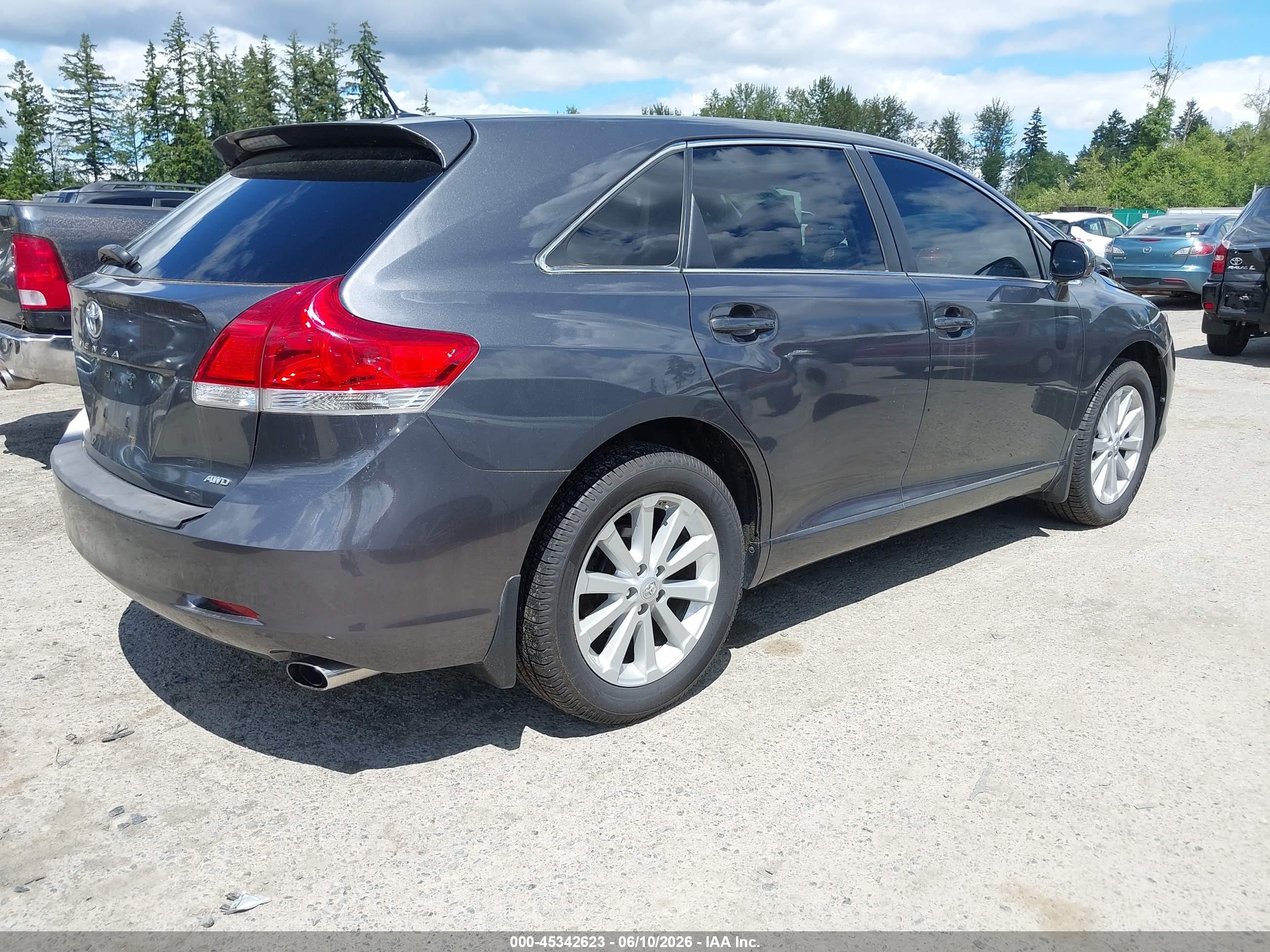 2011 Toyota Venza   Gray vin: 4T3BA3BB2BU025504