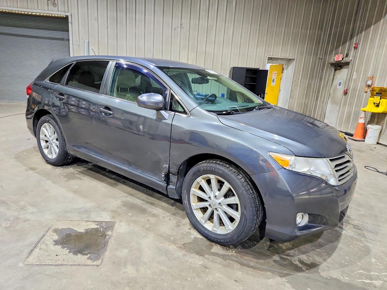 2012 Toyota Venza Le Gray vin: 4T3BA3BB2CU033782