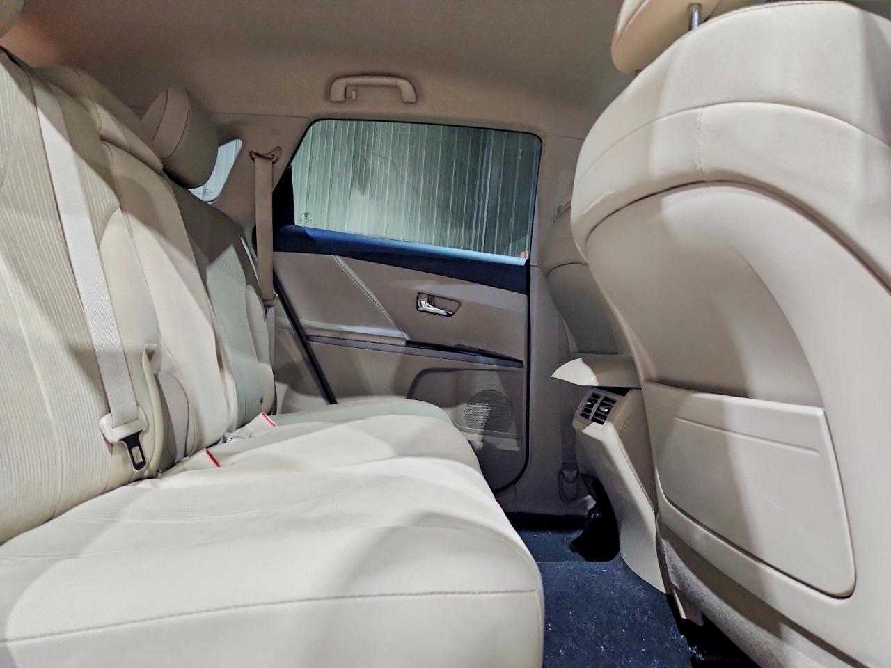 2012 Toyota Venza Le Gray vin: 4T3BA3BB2CU033782