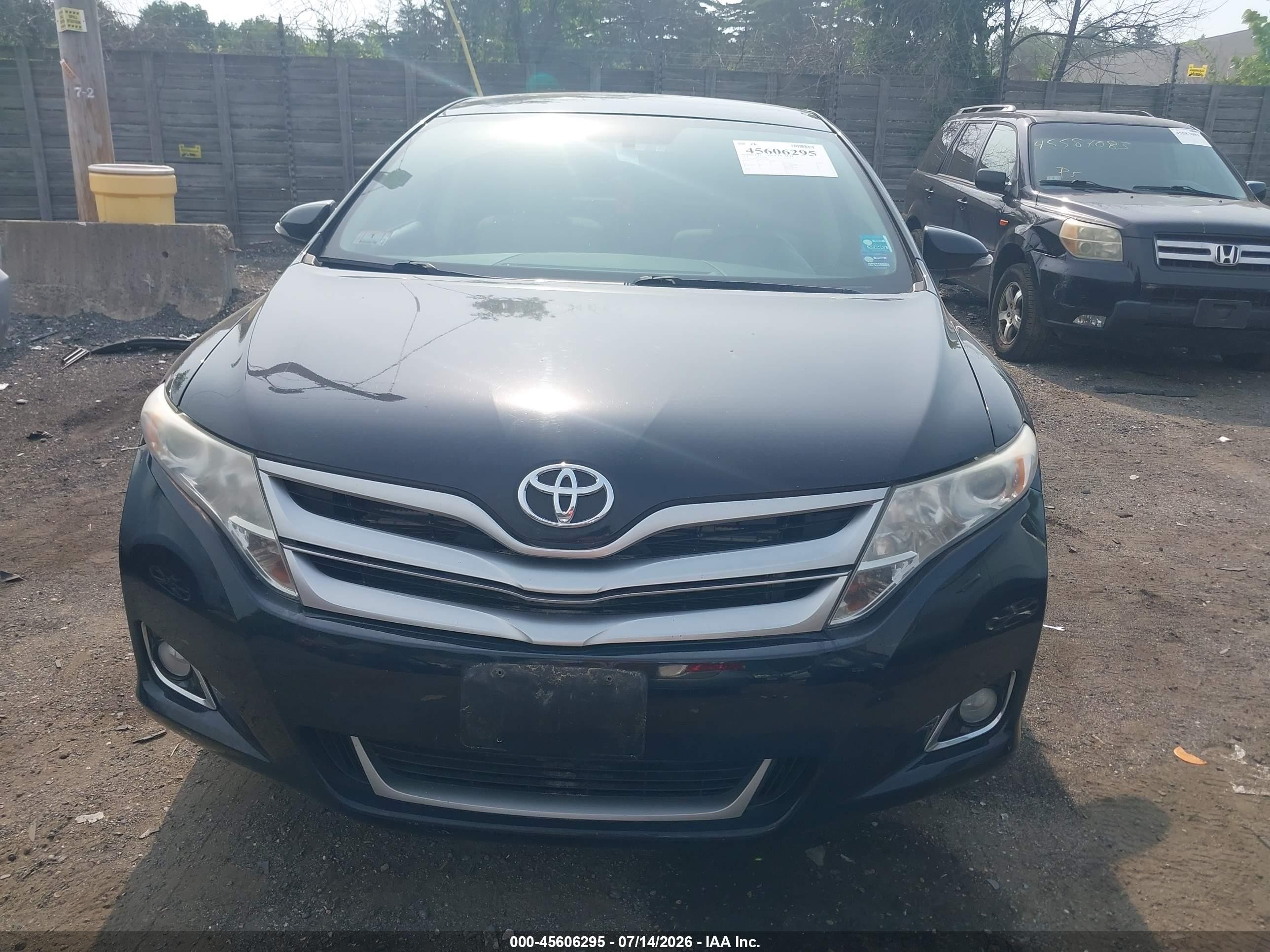 2014 Toyota Venza Le Black vin: 4T3BA3BB2EU053548