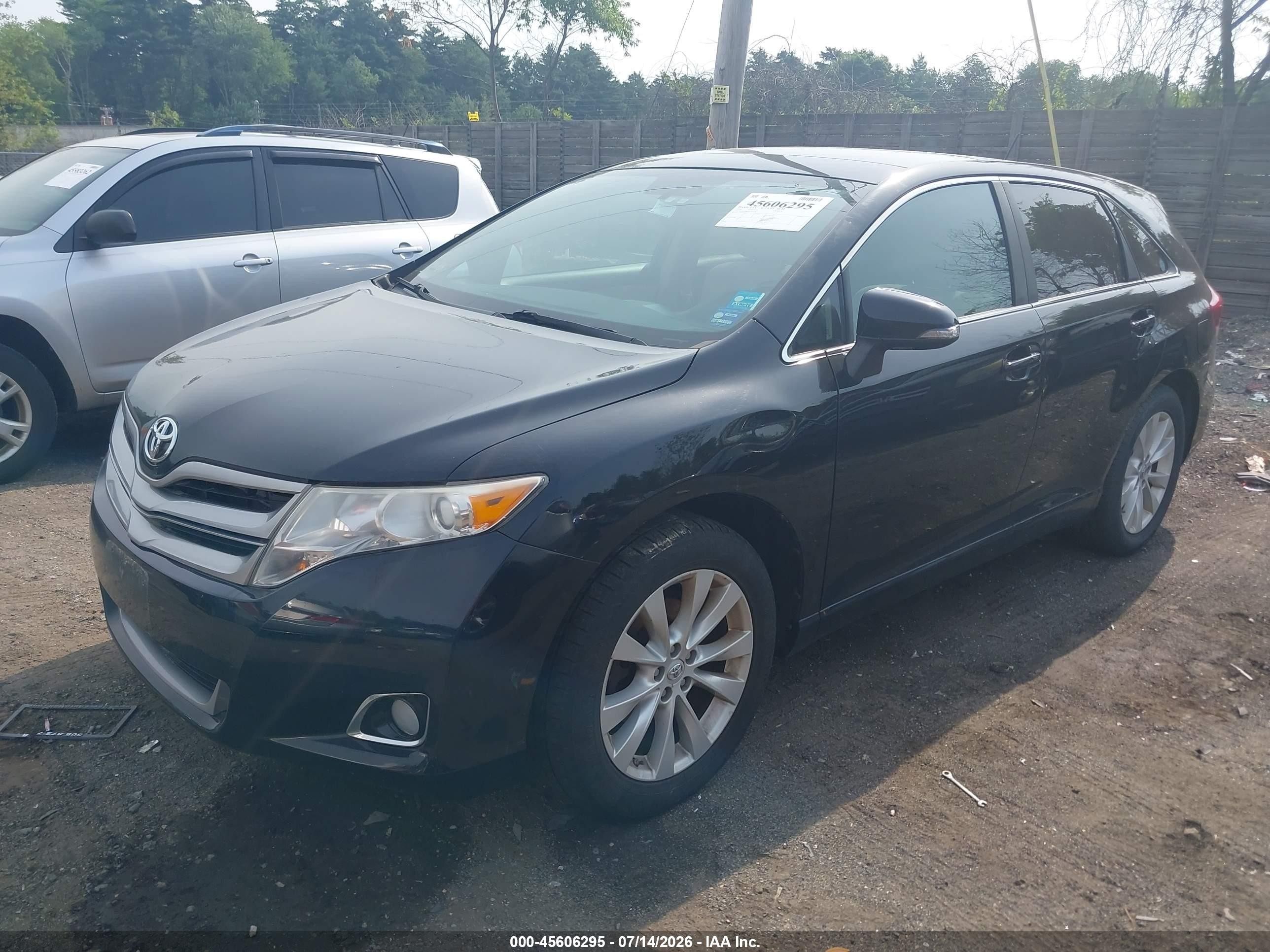 2014 Toyota Venza Le Black vin: 4T3BA3BB2EU053548