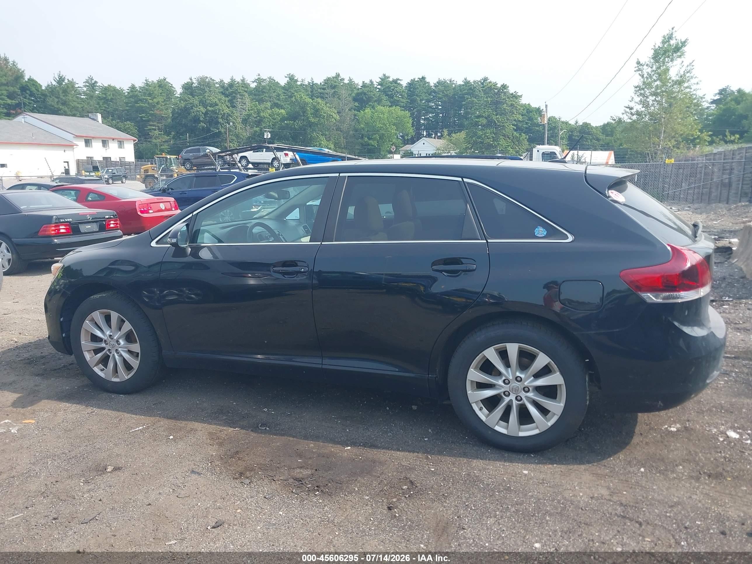 2014 Toyota Venza Le Black vin: 4T3BA3BB2EU053548