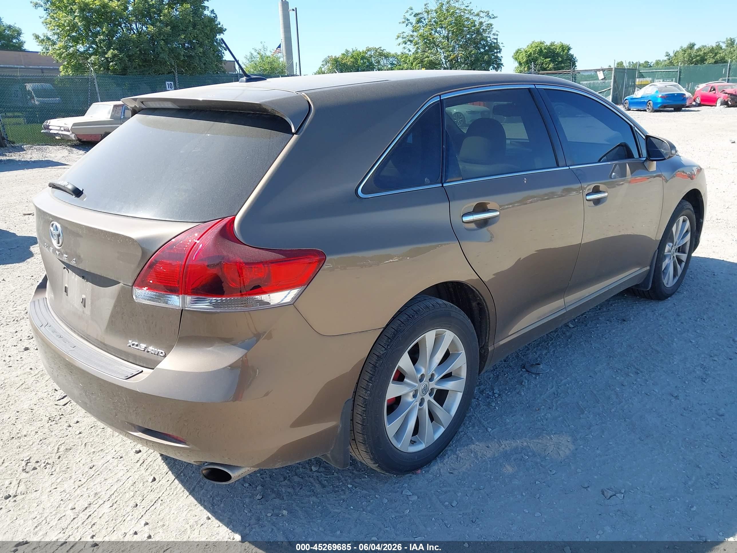 2014 Toyota Venza Xle Brown vin: 4T3BA3BB2EU056045