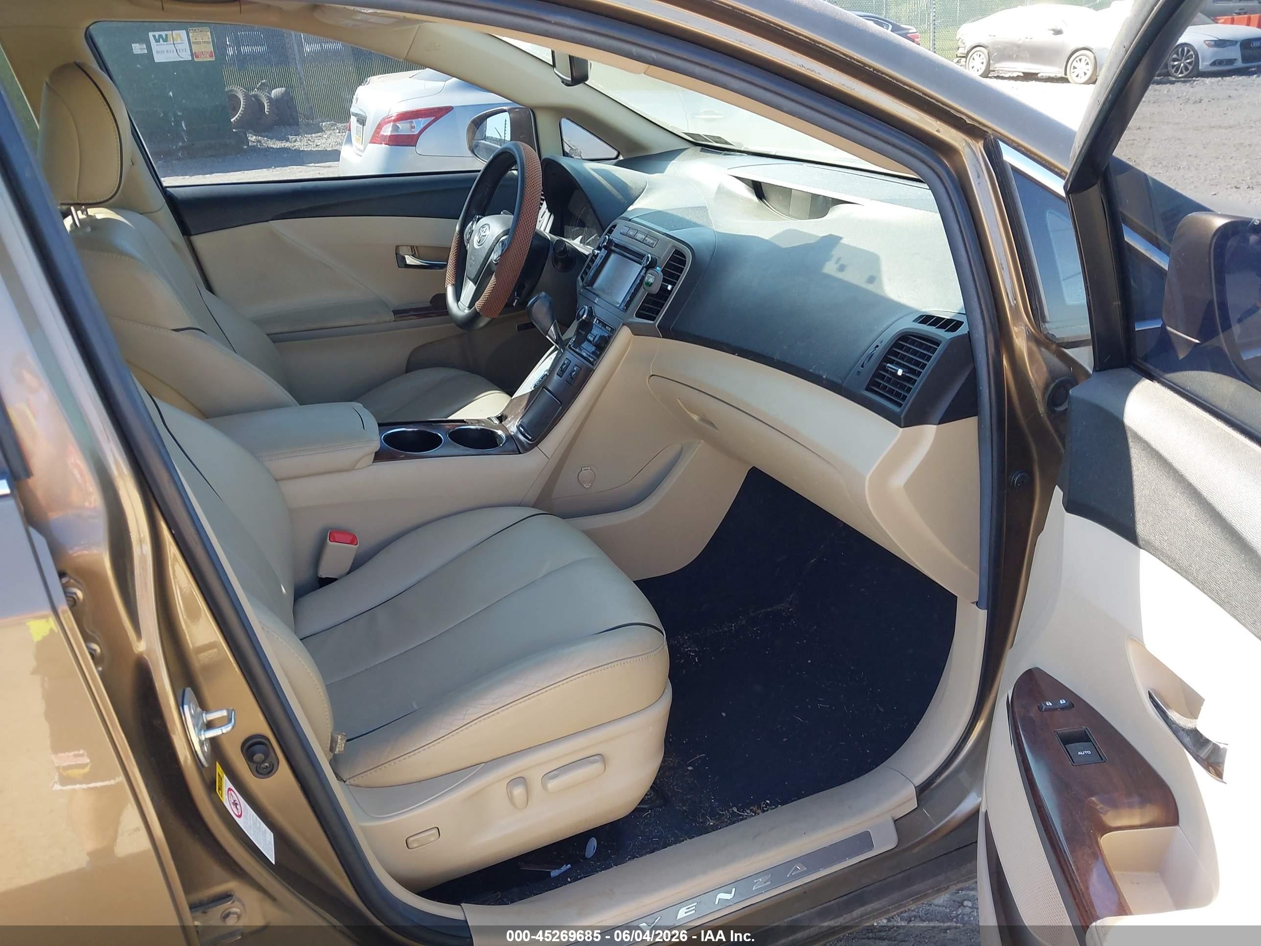 2014 Toyota Venza Xle Brown vin: 4T3BA3BB2EU056045