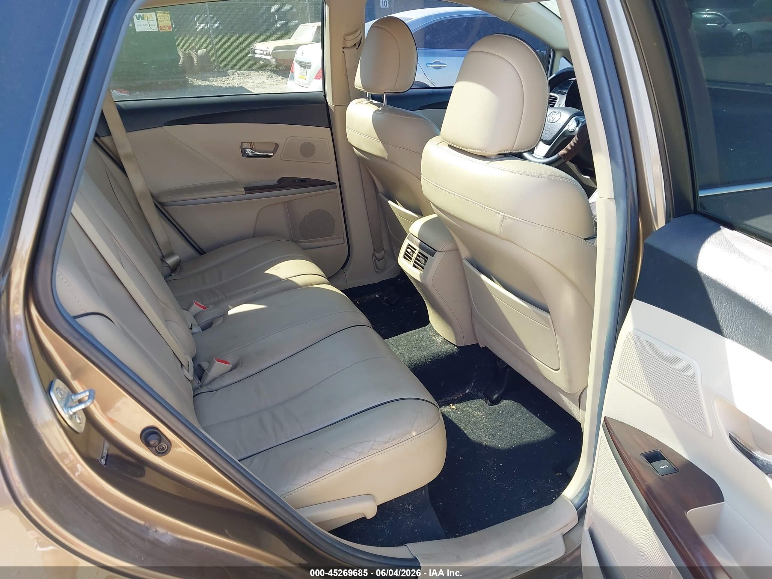 2014 Toyota Venza Xle Brown vin: 4T3BA3BB2EU056045