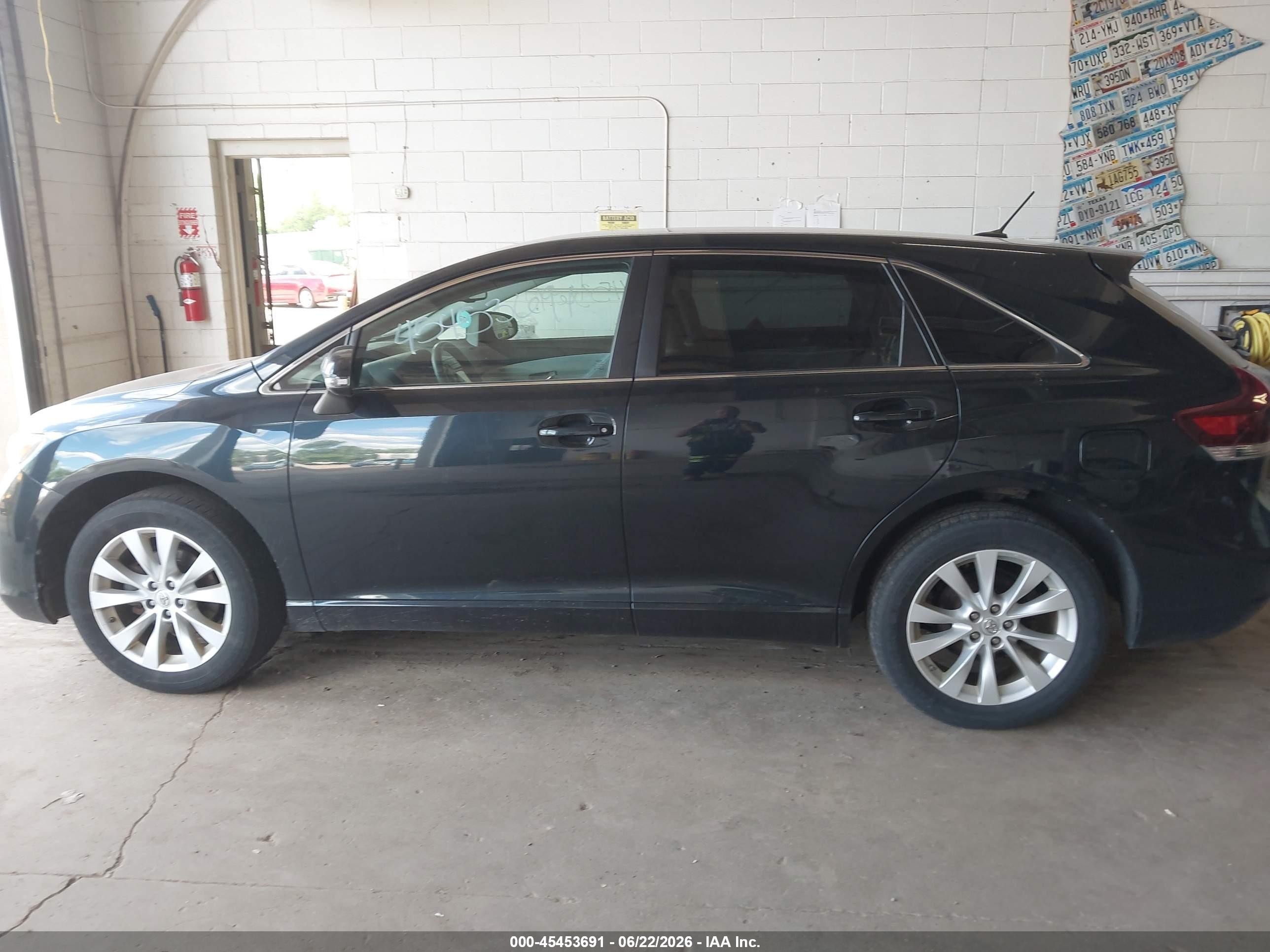 2013 Toyota Venza Le Black vin: 4T3BA3BB3DU048969