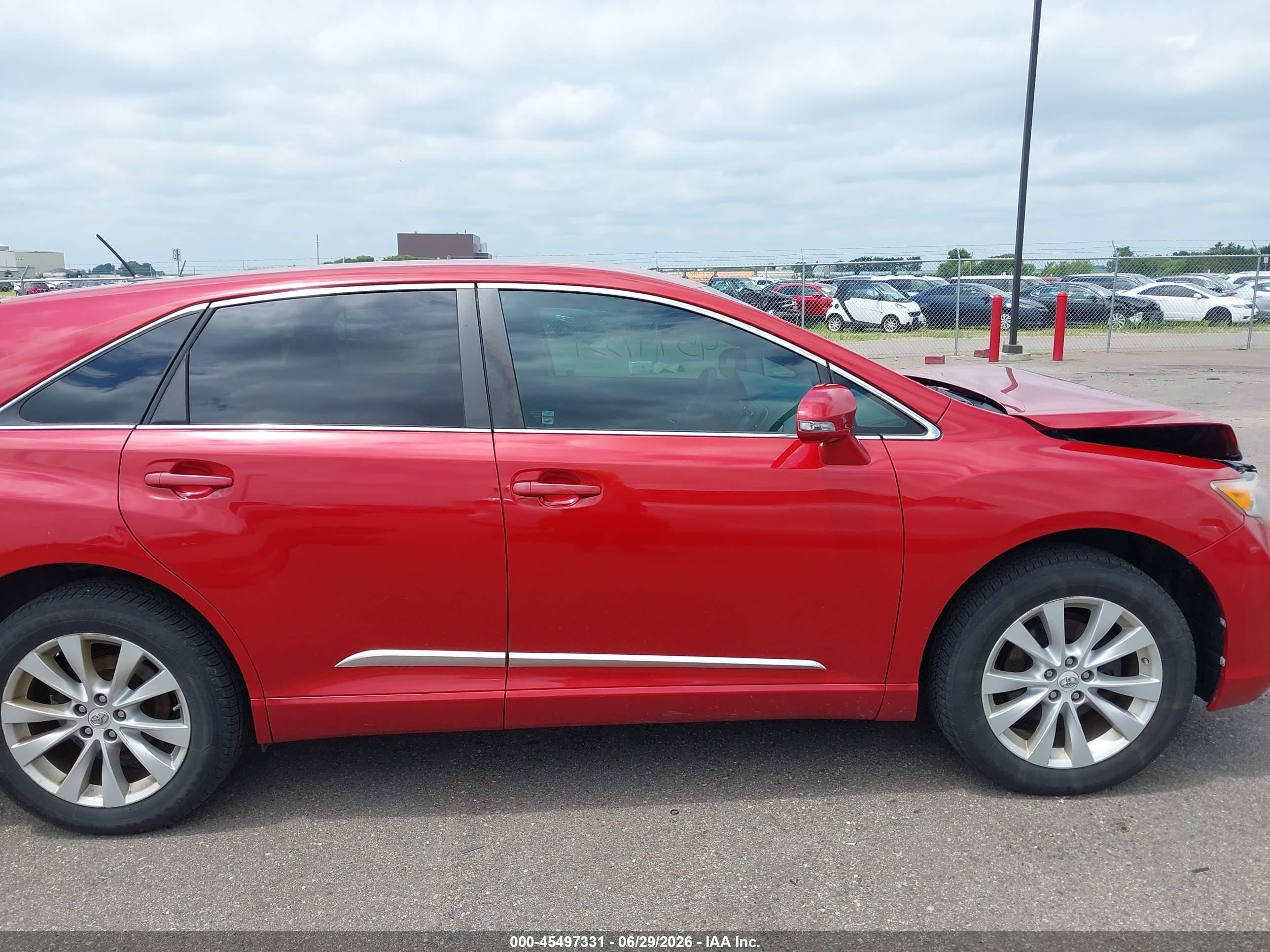 2013 Toyota Venza Le Red vin: 4T3BA3BB4DU034935