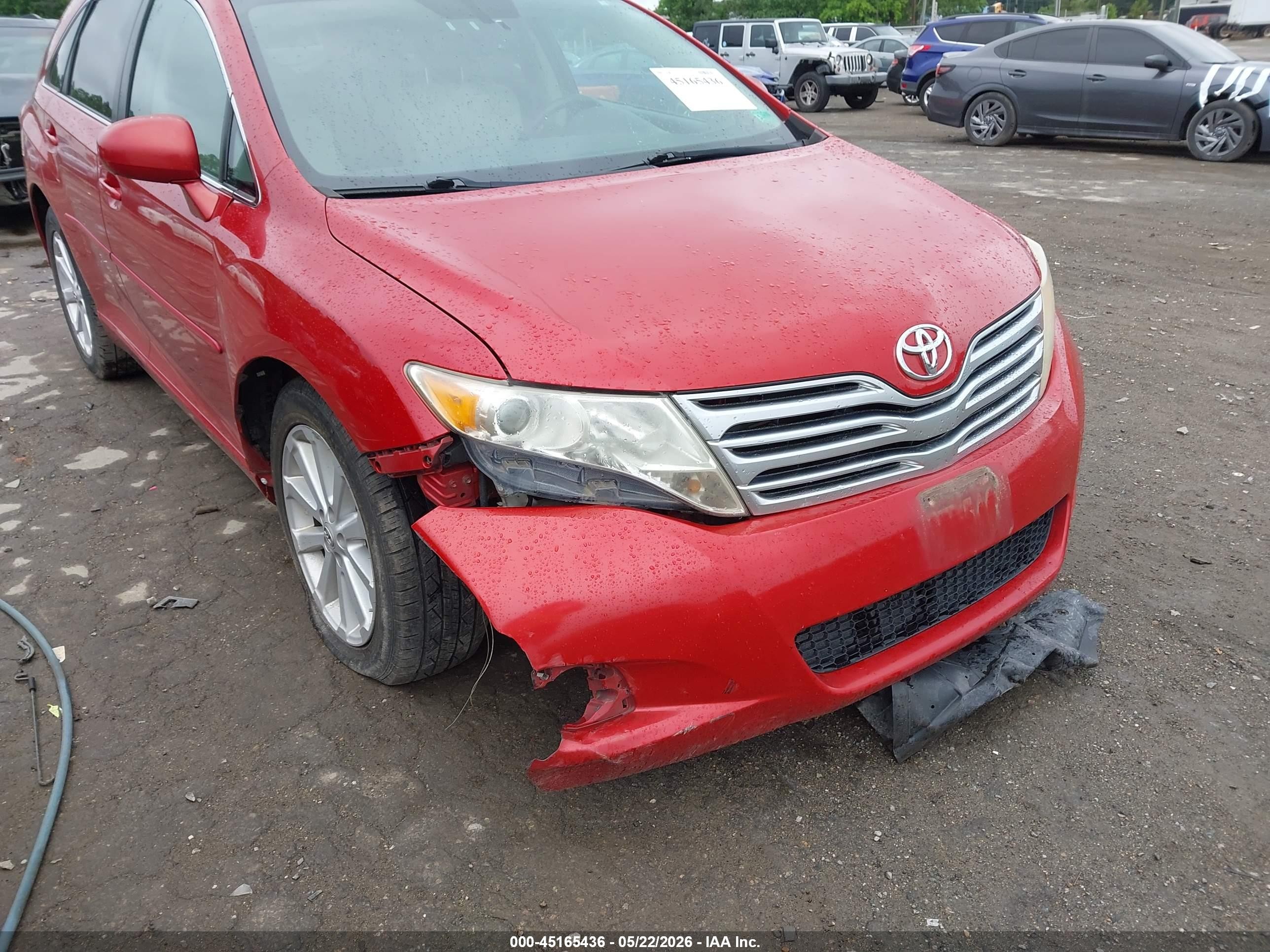 2010 Toyota Venza   Red vin: 4T3BA3BB5AU018013