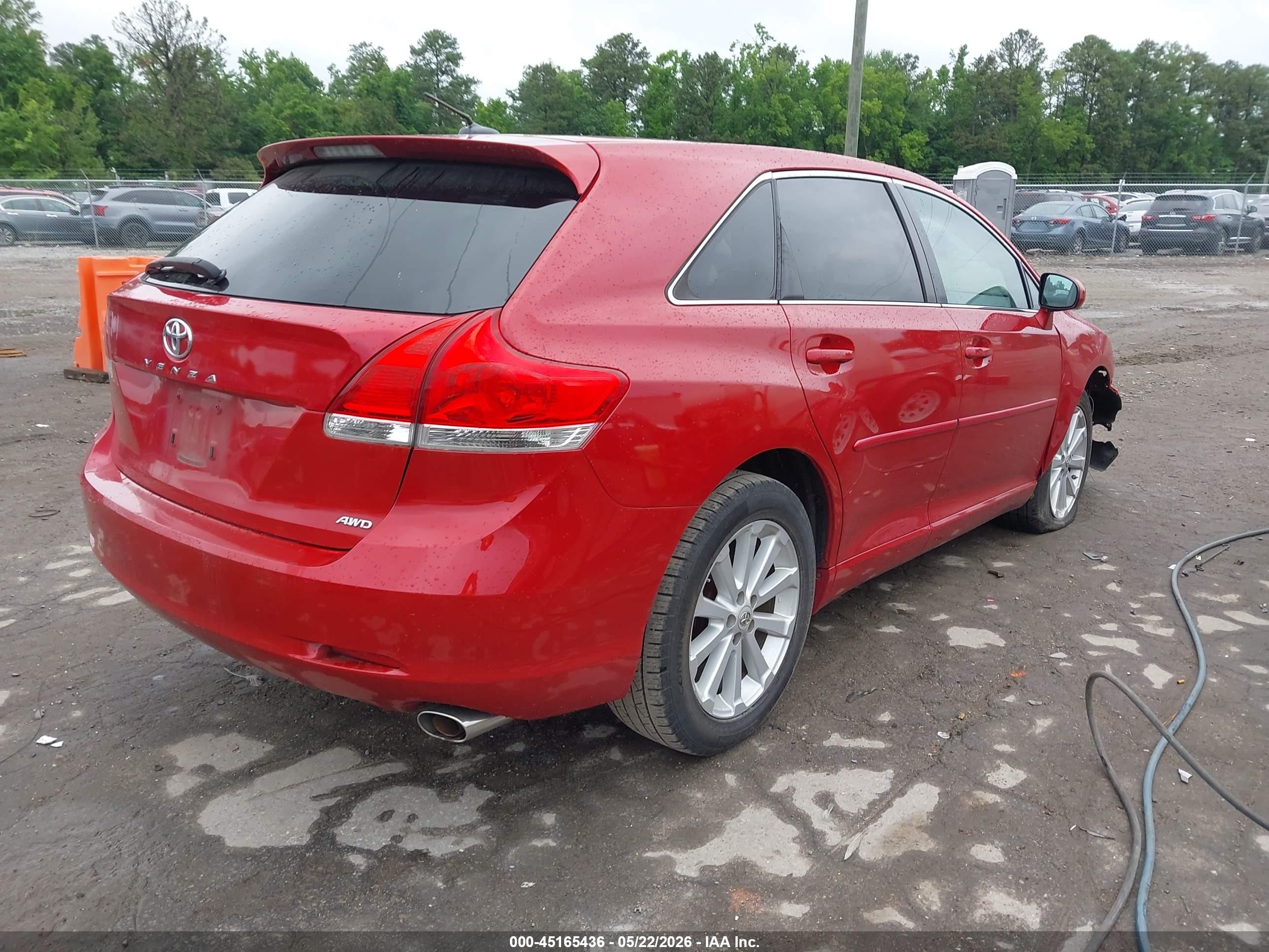 2010 Toyota Venza   Red vin: 4T3BA3BB5AU018013