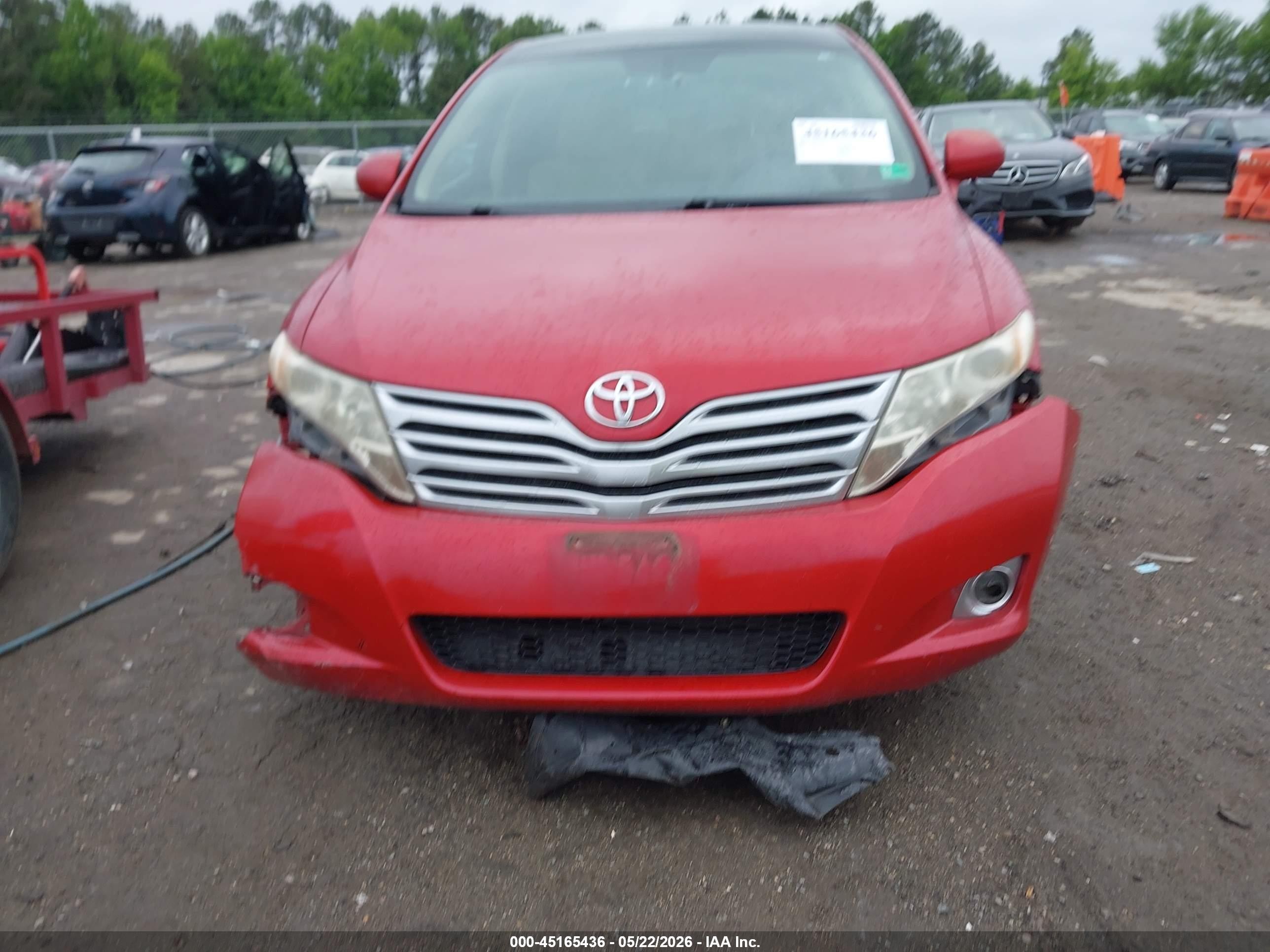 2010 Toyota Venza   Red vin: 4T3BA3BB5AU018013
