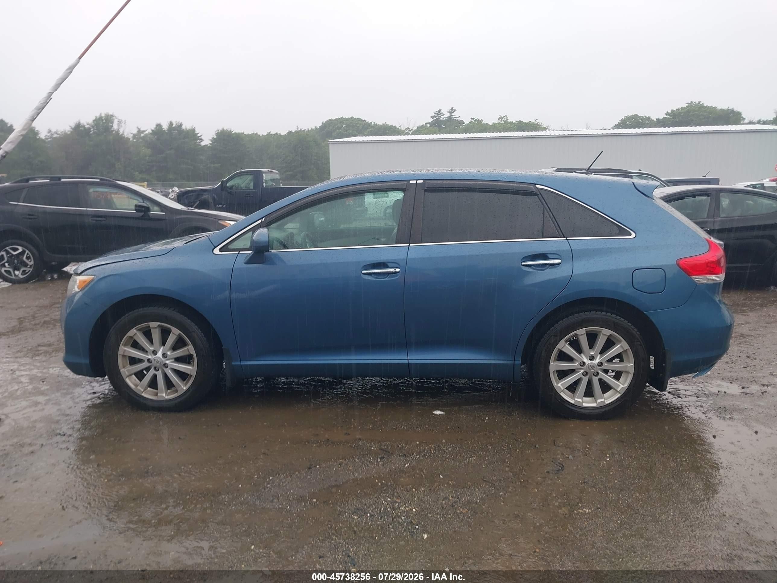 2011 Toyota Venza   Blue vin: 4T3BA3BB5BU023018