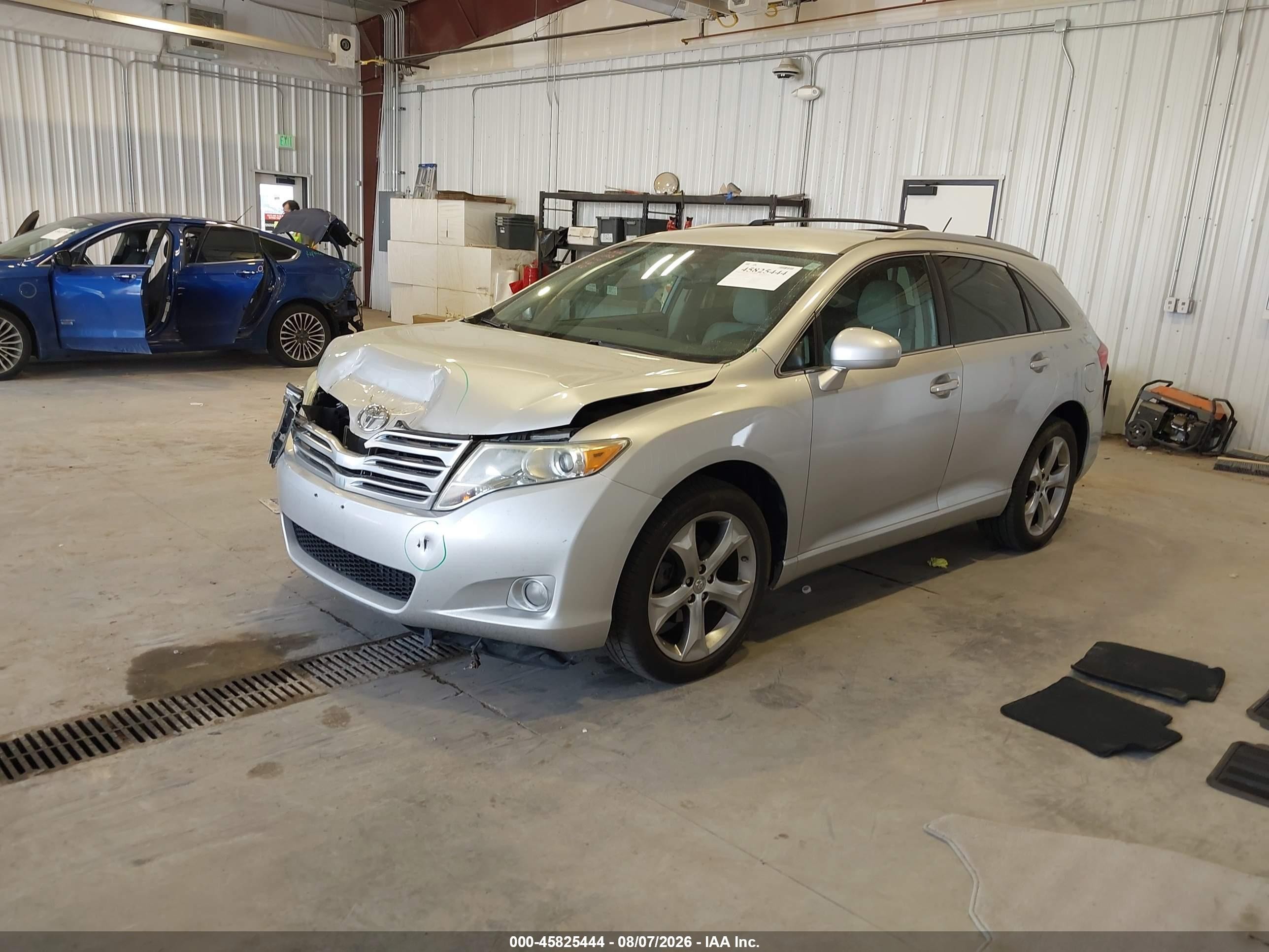 2011 Toyota Venza   Silver vin: 4T3BA3BB5BU023794