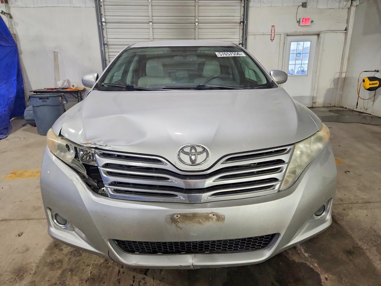 2012 Toyota Venza Le Silver vin: 4T3BA3BB5CU030746