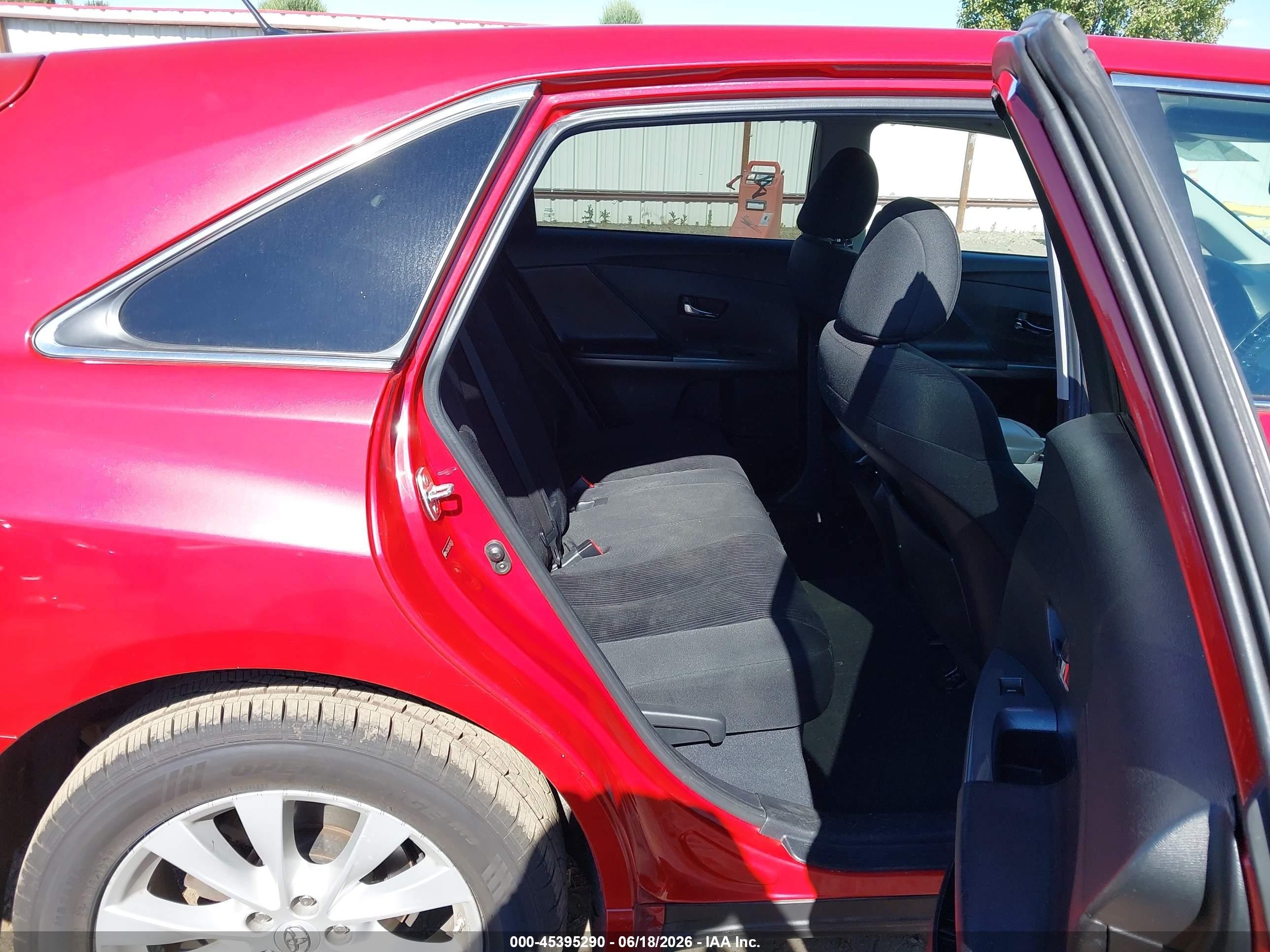 2015 Toyota Venza Le Red vin: 4T3BA3BB5FU067350