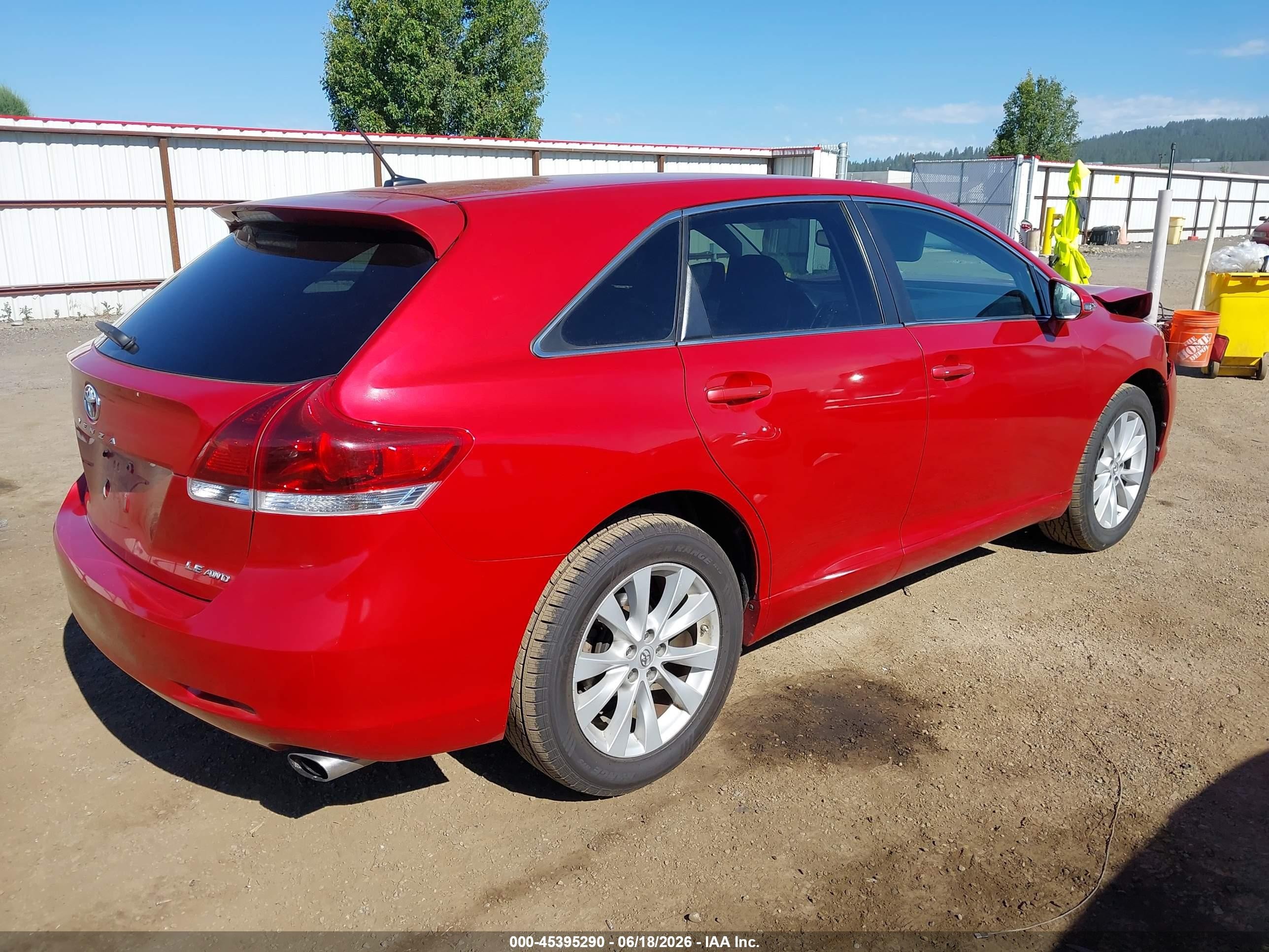2015 Toyota Venza Le Red vin: 4T3BA3BB5FU067350