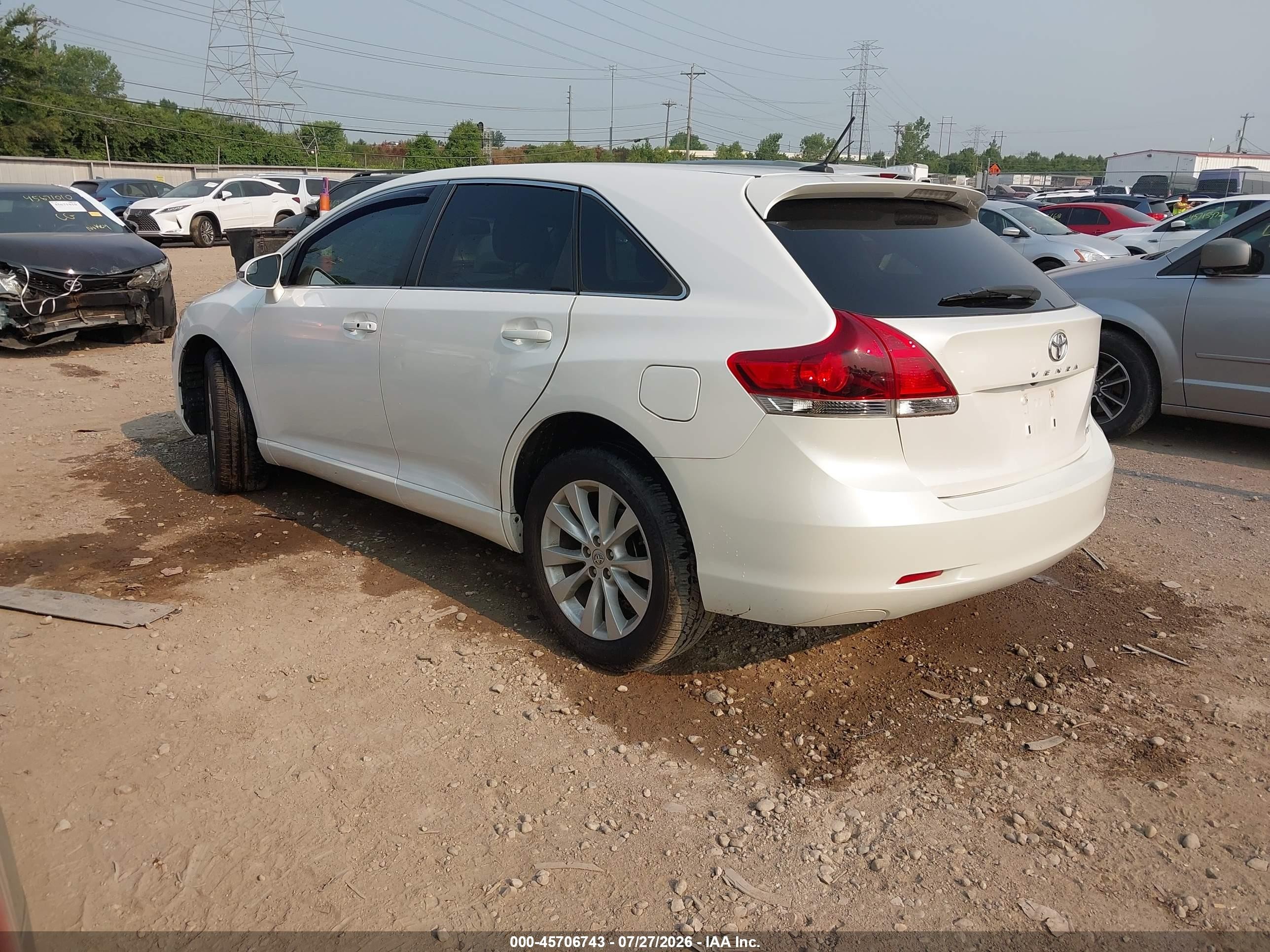 2015 Toyota Venza Le White vin: 4T3BA3BB5FU069308