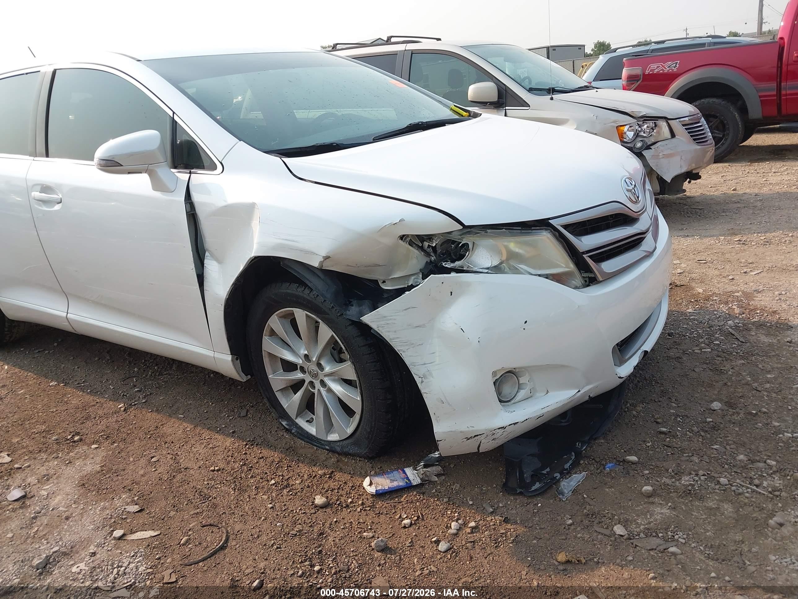2015 Toyota Venza Le White vin: 4T3BA3BB5FU069308