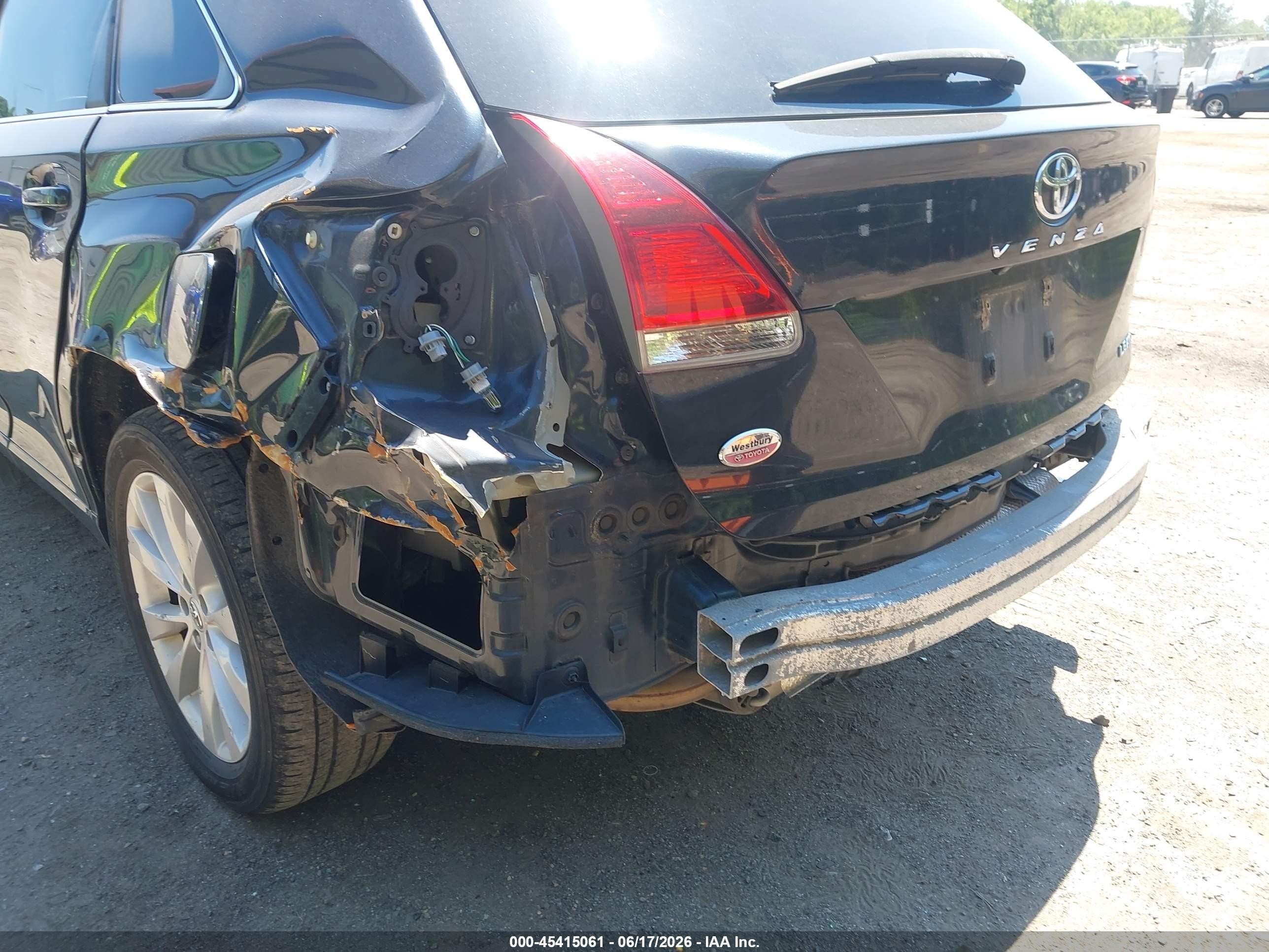 2015 Toyota Venza Le Dark Blue vin: 4T3BA3BB5FU073925