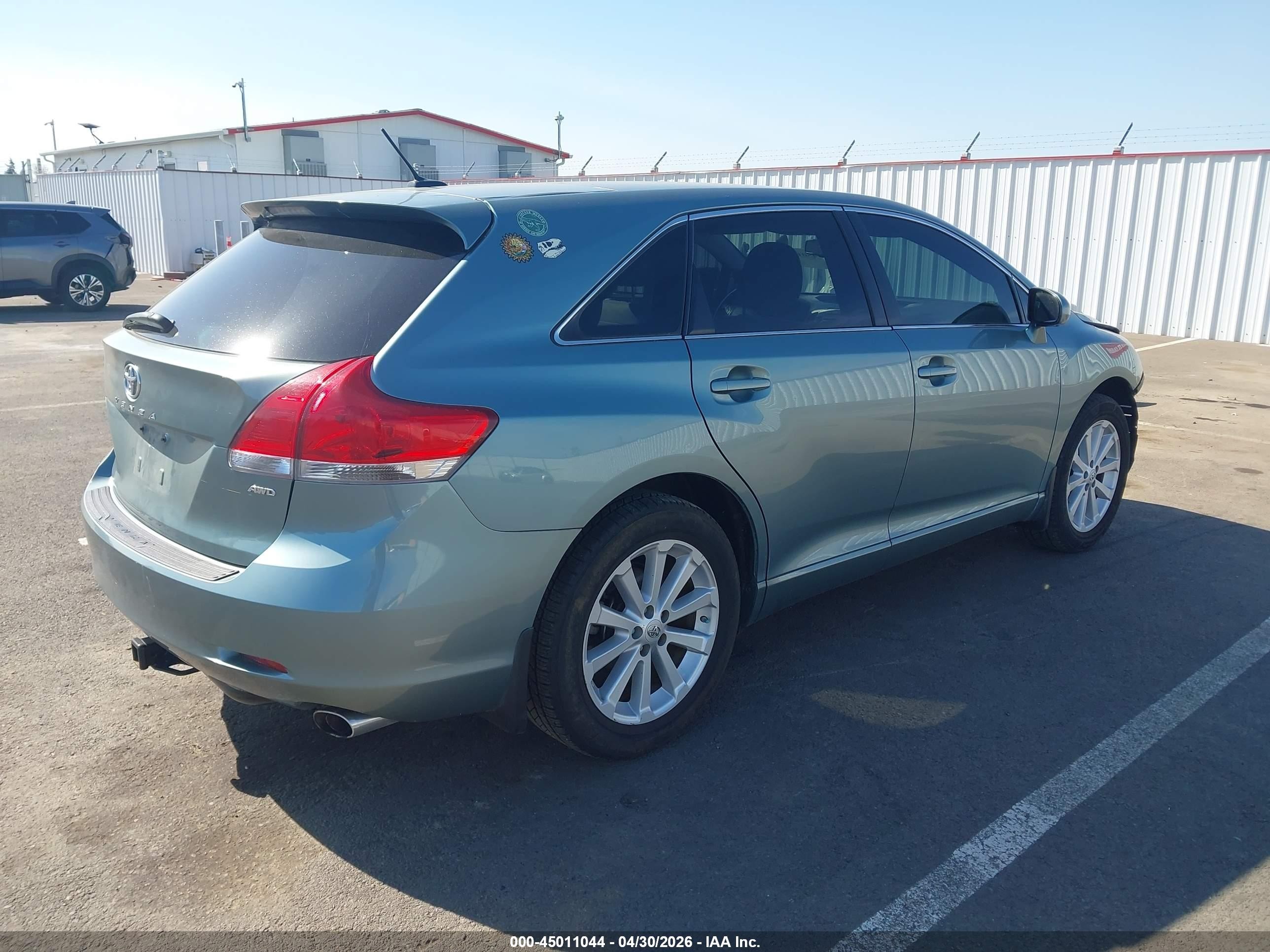 2010 Toyota Venza   Бирюзовый vin: 4T3BA3BB6AU018750