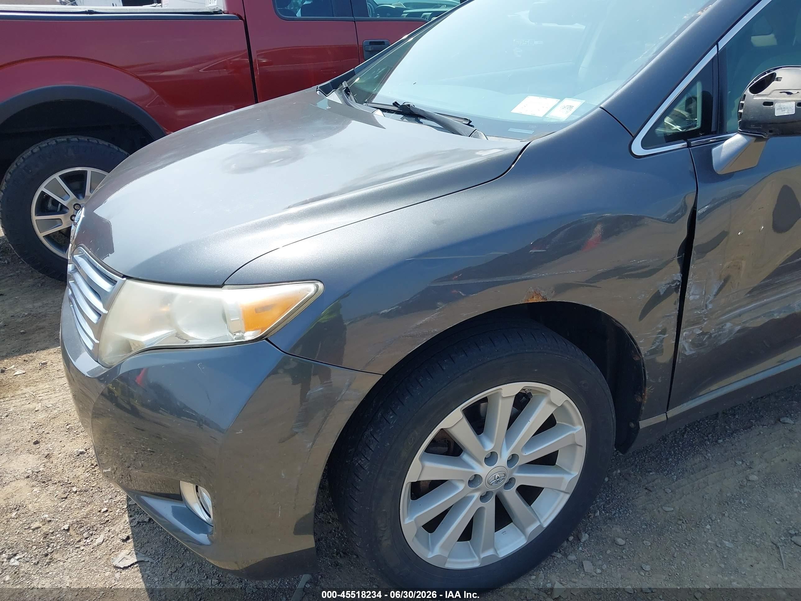 2011 Toyota Venza   Серый vin: 4T3BA3BB6BU021603