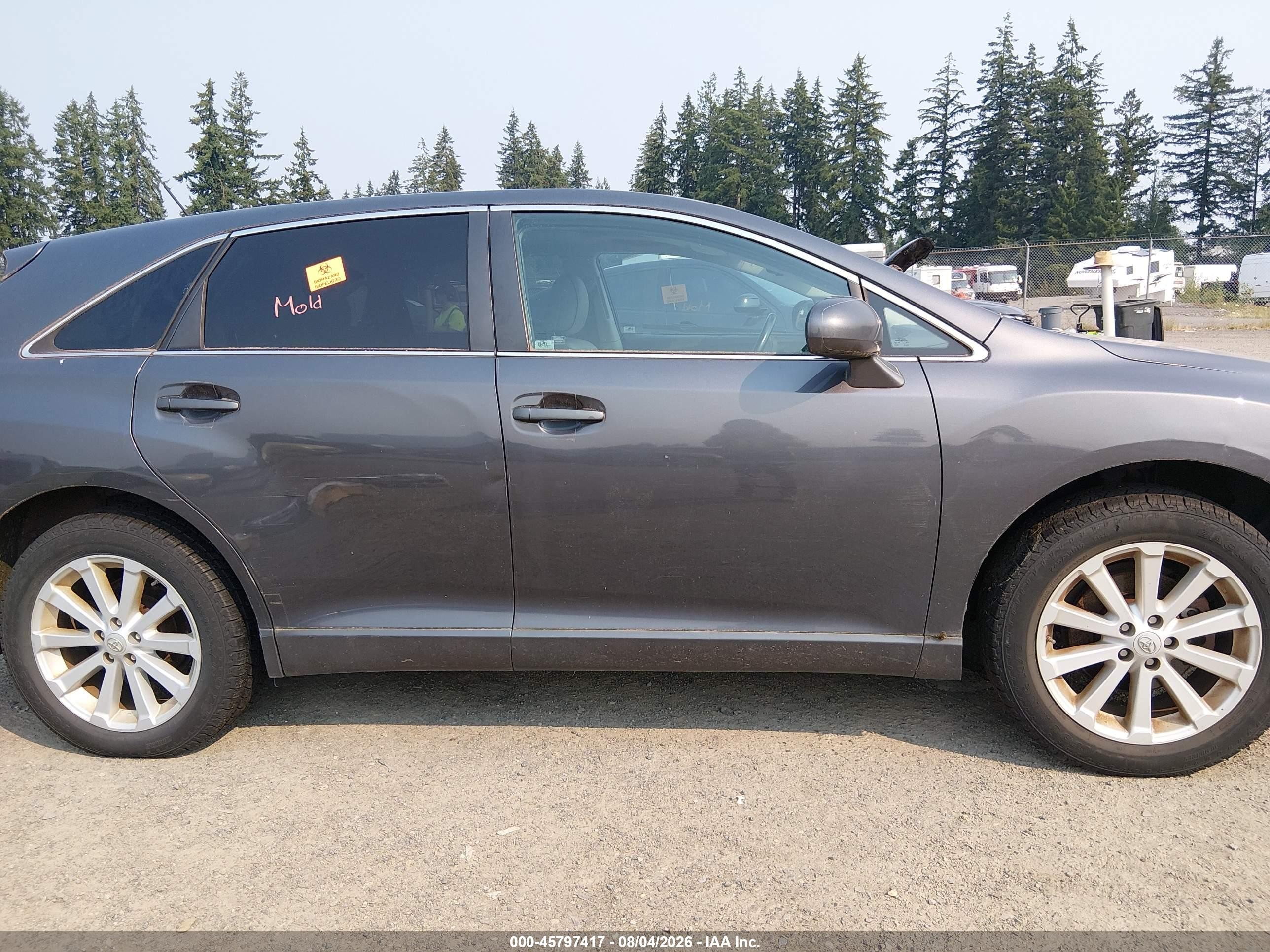 2011 Toyota Venza   Gray vin: 4T3BA3BB6BU024047