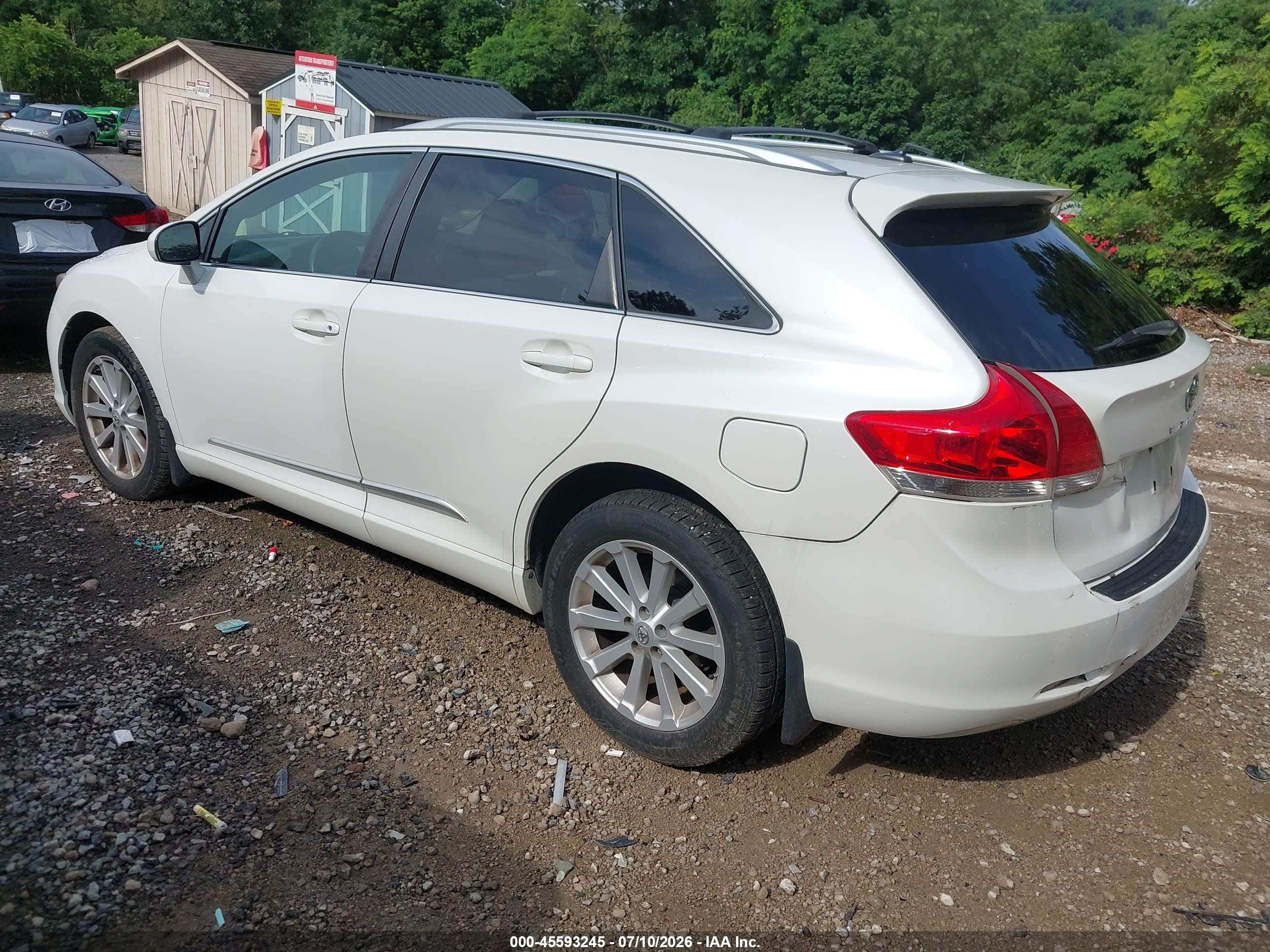 2011 Toyota Venza   White vin: 4T3BA3BB6BU026218