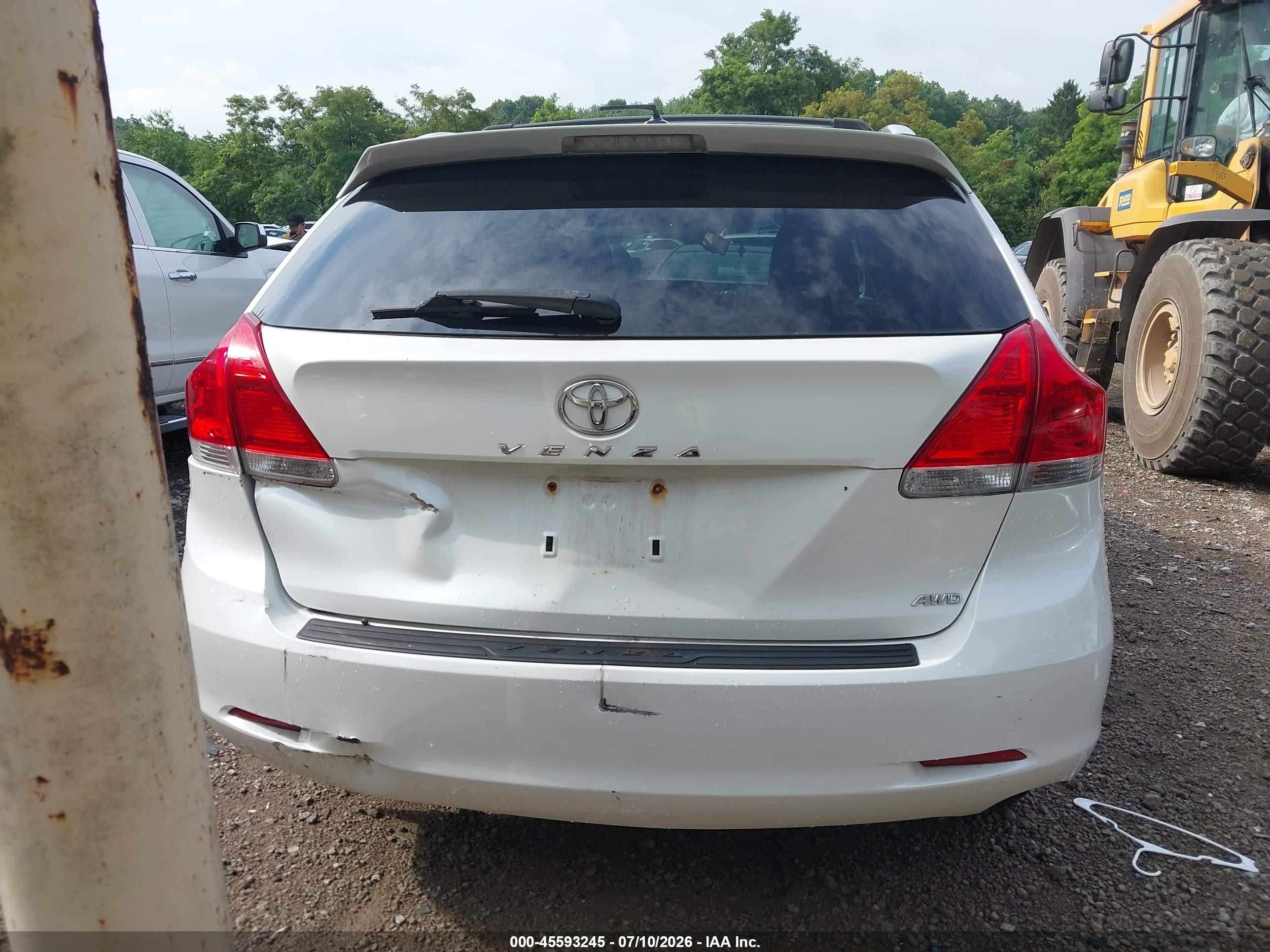 2011 Toyota Venza   White vin: 4T3BA3BB6BU026218