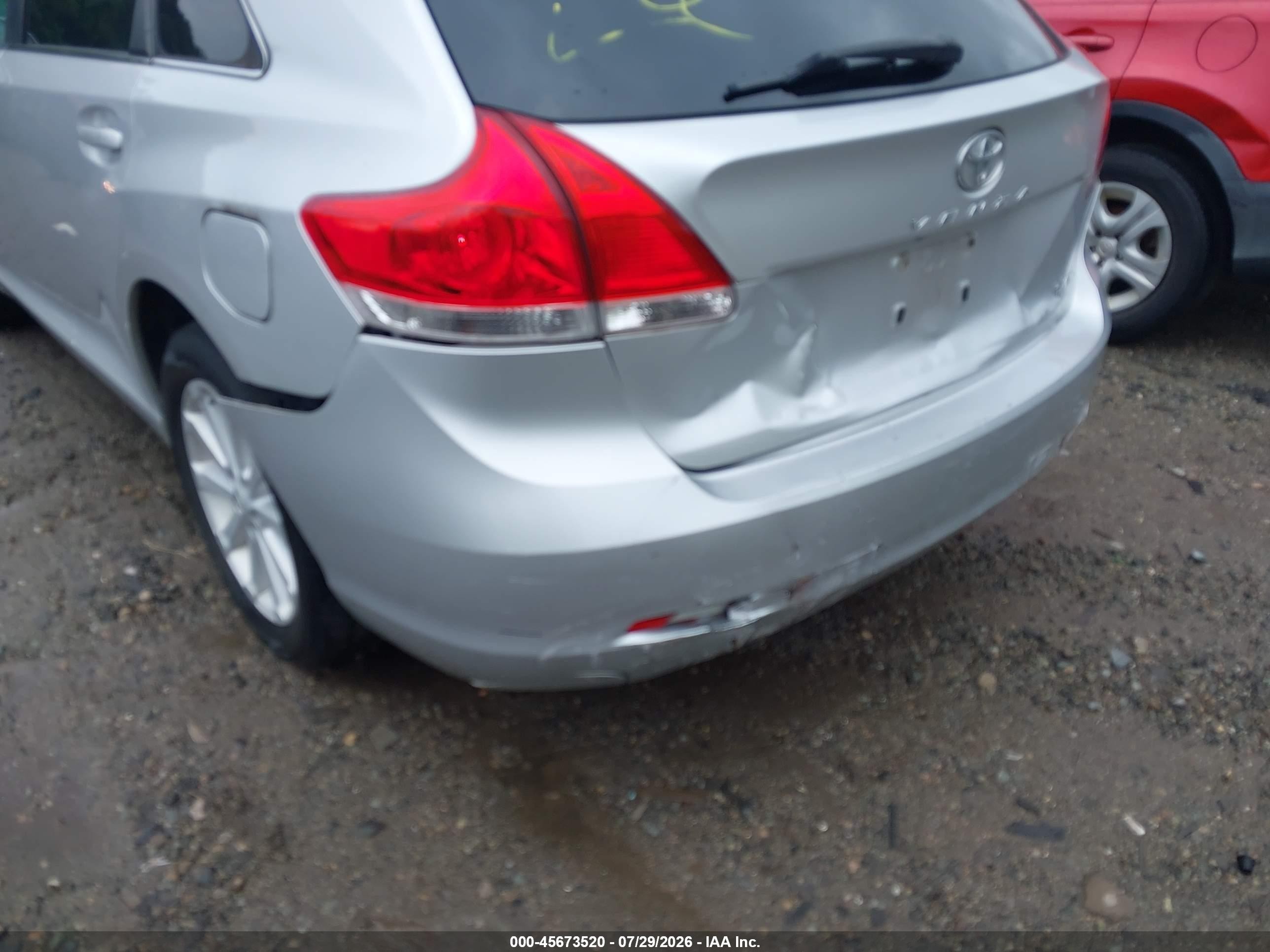 2012 Toyota Venza Le Серебряный vin: 4T3BA3BB6CU032974