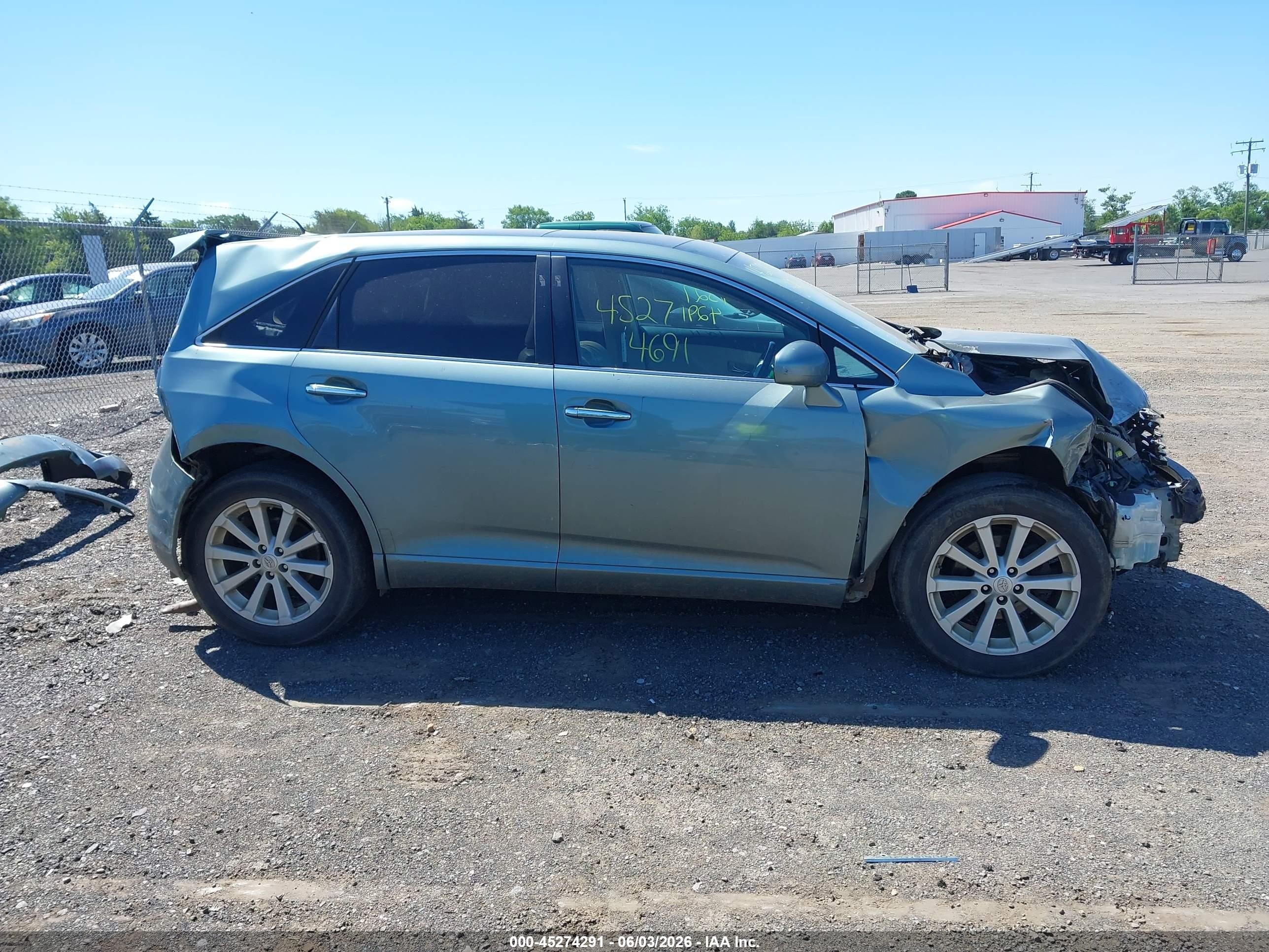 2010 Toyota Venza   Gray vin: 4T3BA3BB7AU009796