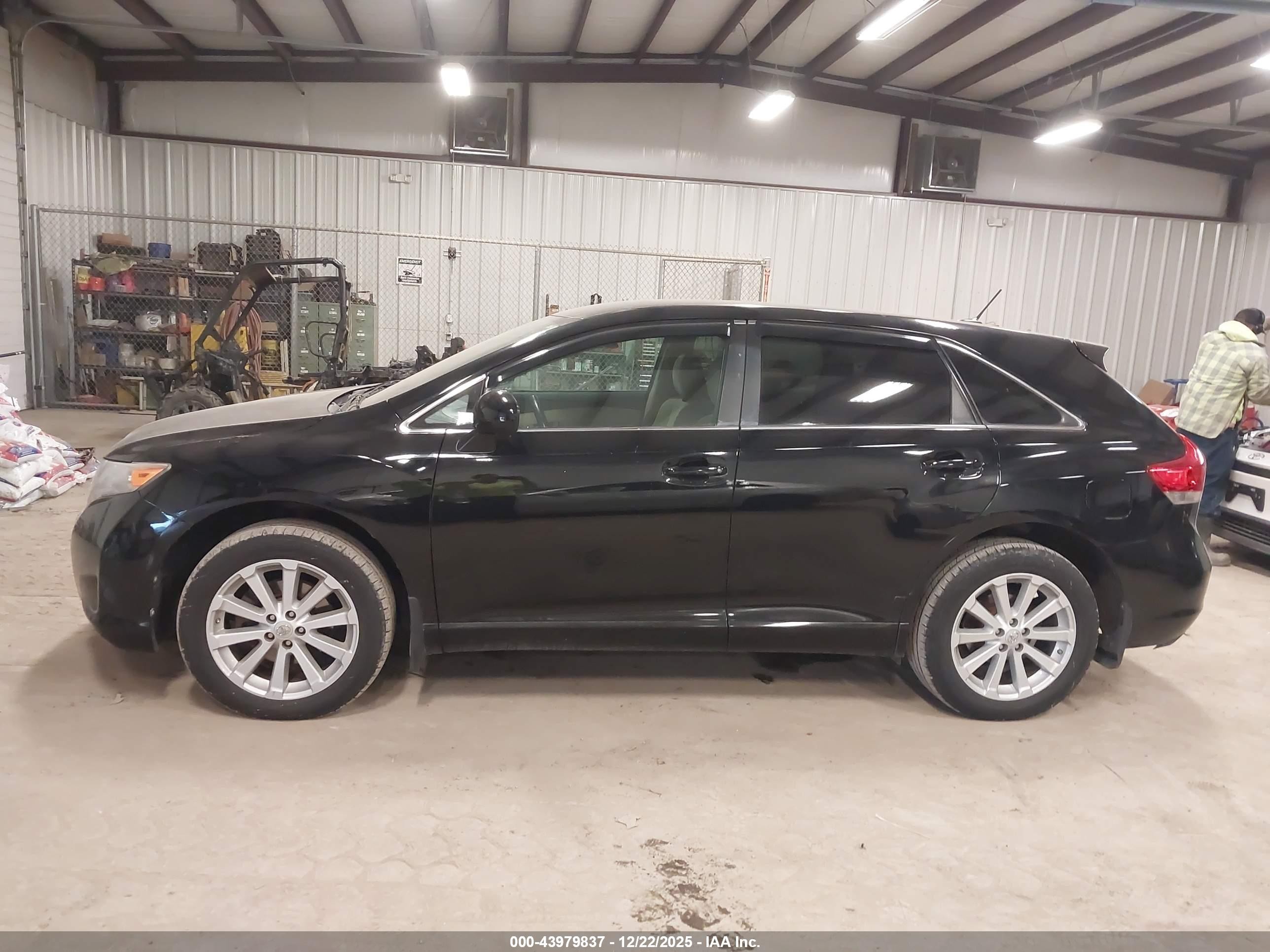 2012 Toyota Venza Le Black vin: 4T3BA3BB7CU029663