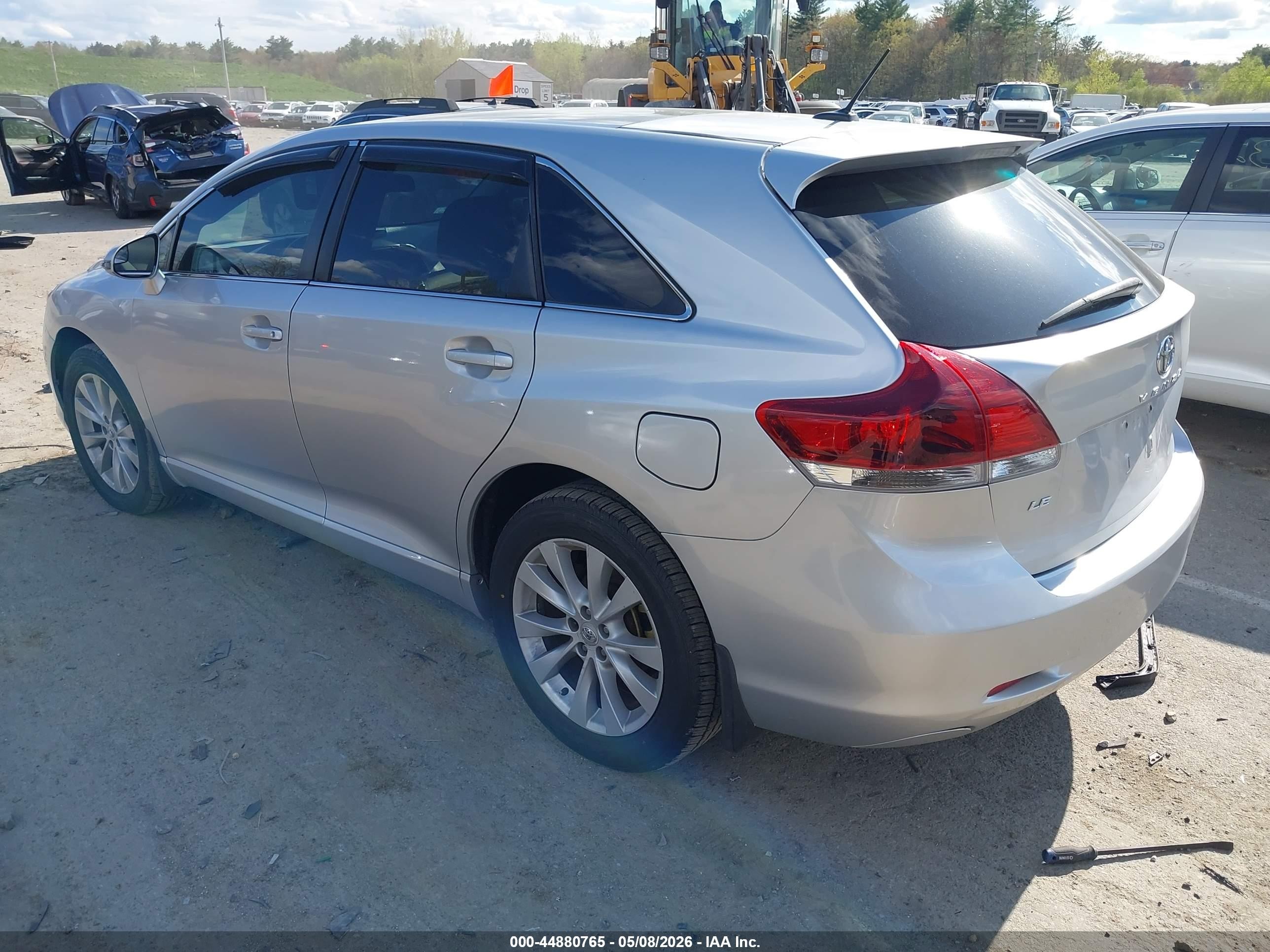 2013 Toyota Venza Le Silver vin: 4T3BA3BB7DU039403